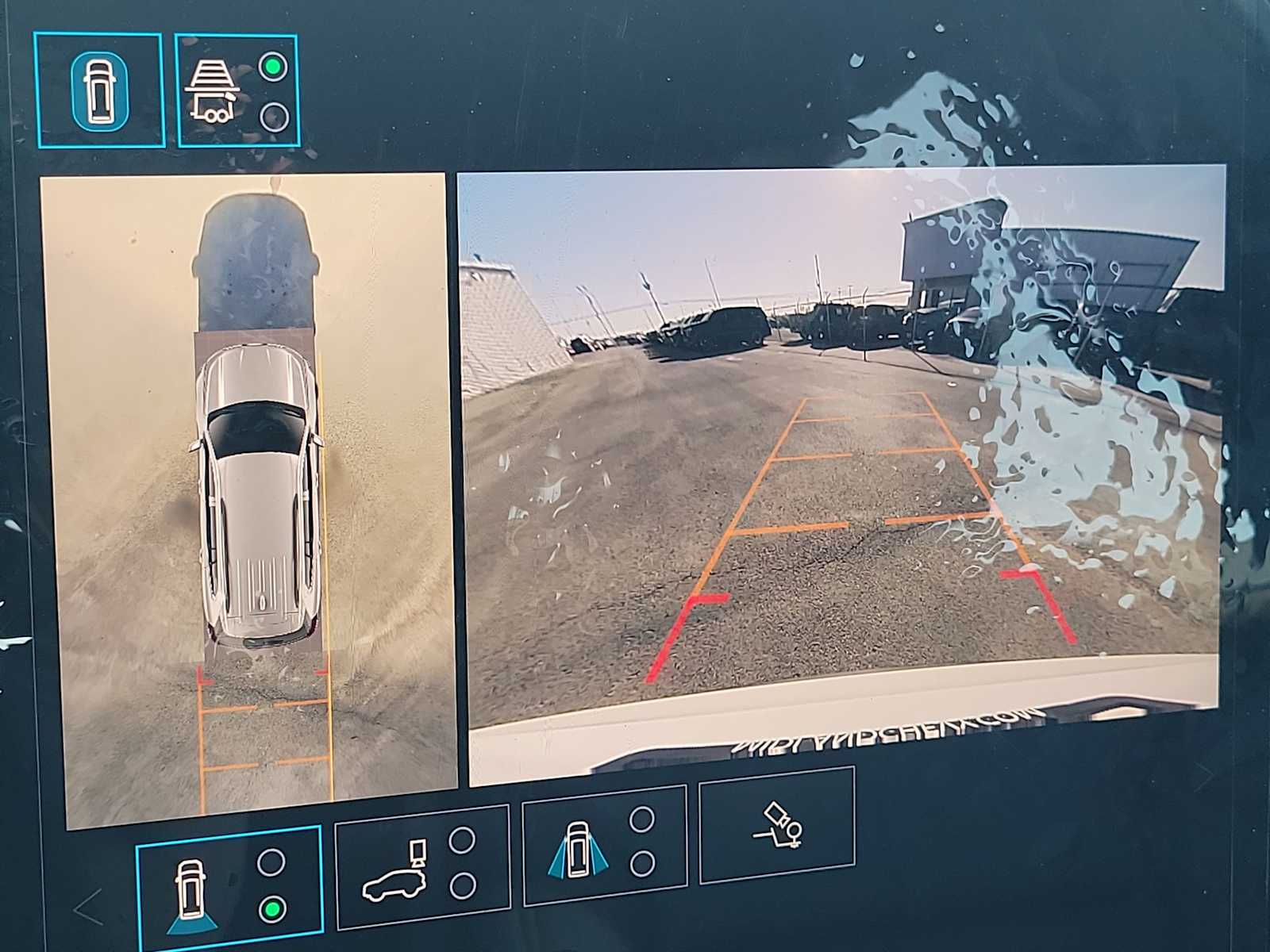 Thumbnail: 2024 GMC Acadia - 24