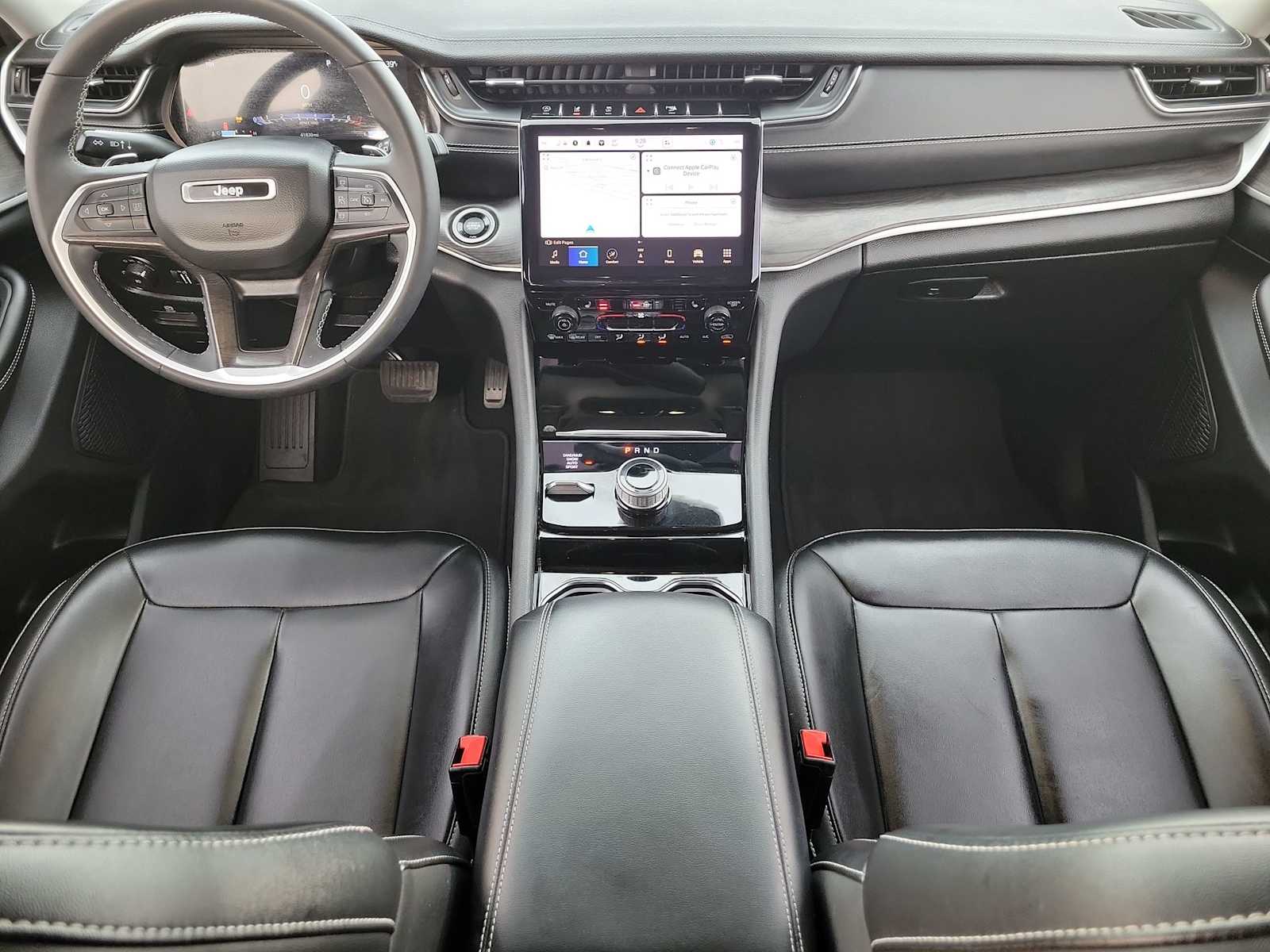 Thumbnail: 2023 Jeep Grand Cherokee - 18