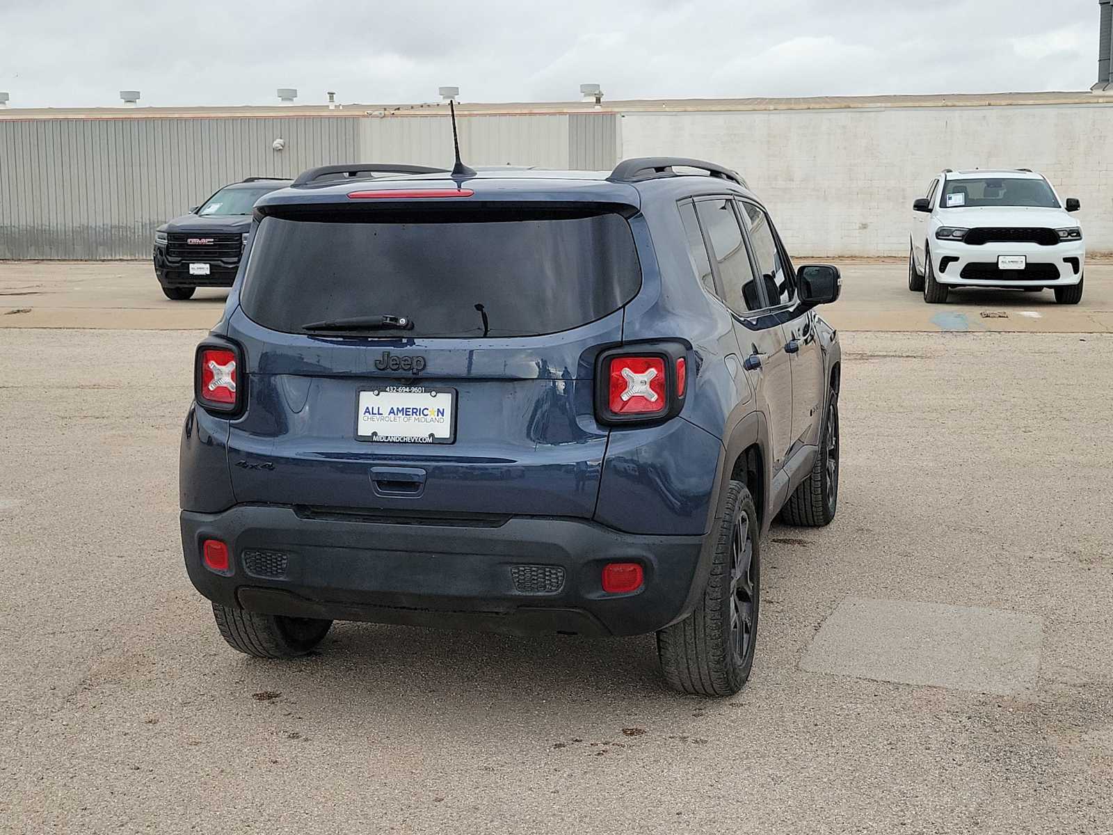 Thumbnail: 2023 Jeep Renegade - 8