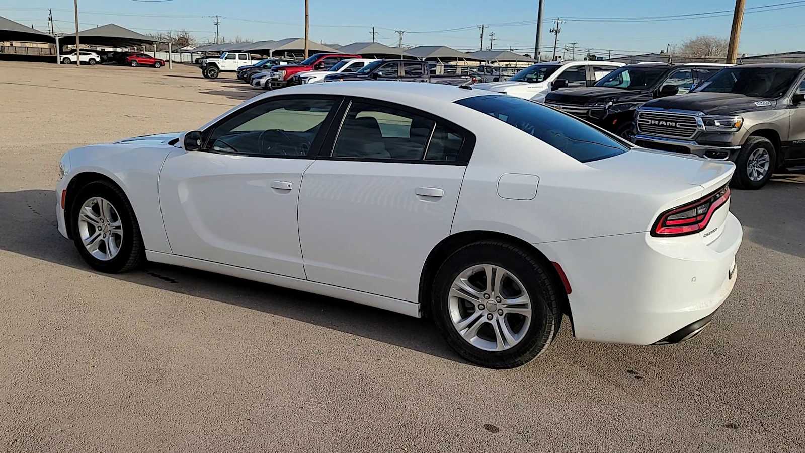 Thumbnail: 2022 Dodge Charger - 6