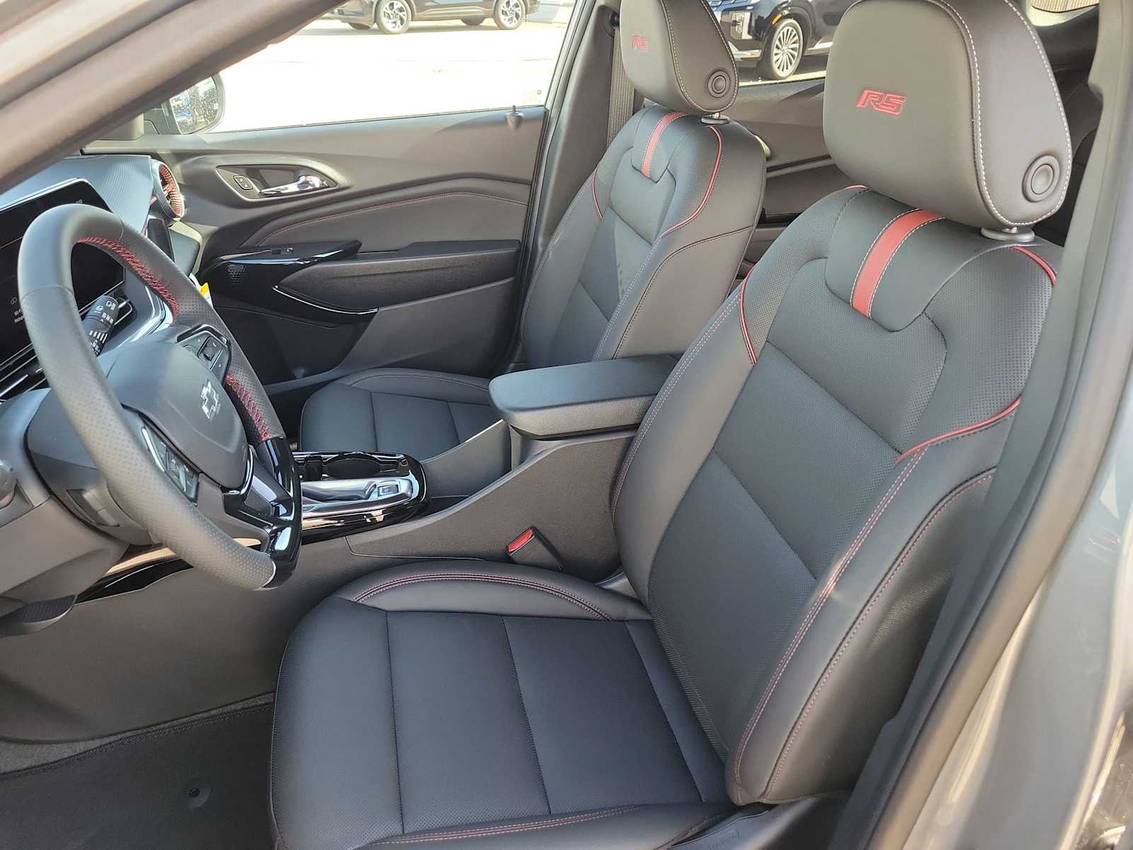 Thumbnail: 2026 Chevrolet Trax - 15