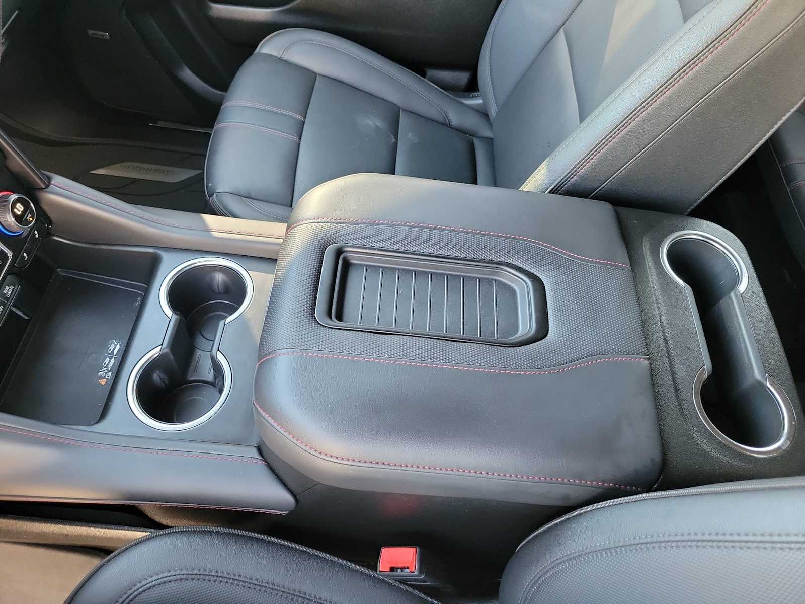 Thumbnail: 2024 Chevrolet Tahoe - 24