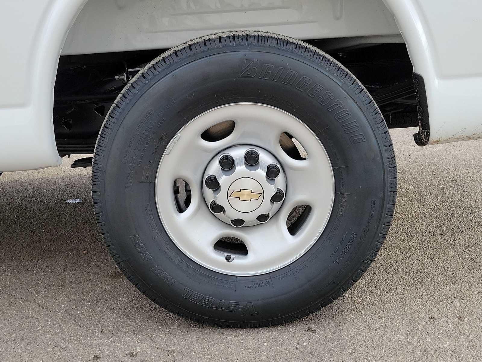 Thumbnail: 2026 Chevrolet Express - 12