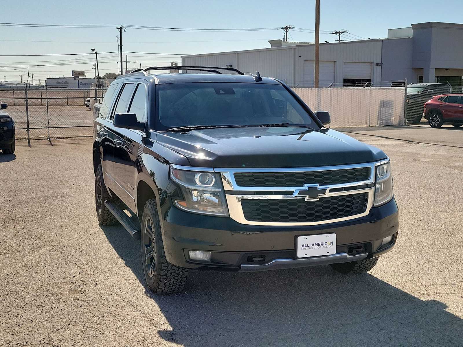 Thumbnail: 2019 Chevrolet Tahoe - 2