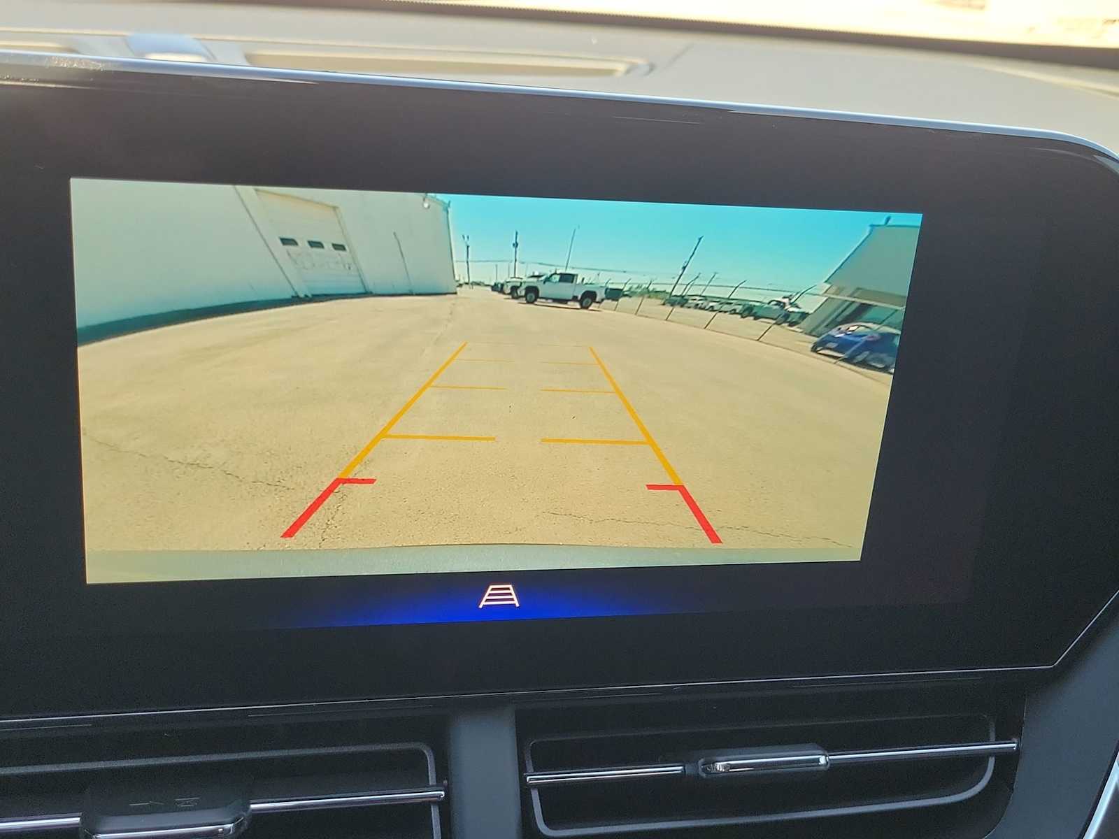 Thumbnail: 2026 Chevrolet Trax - 24