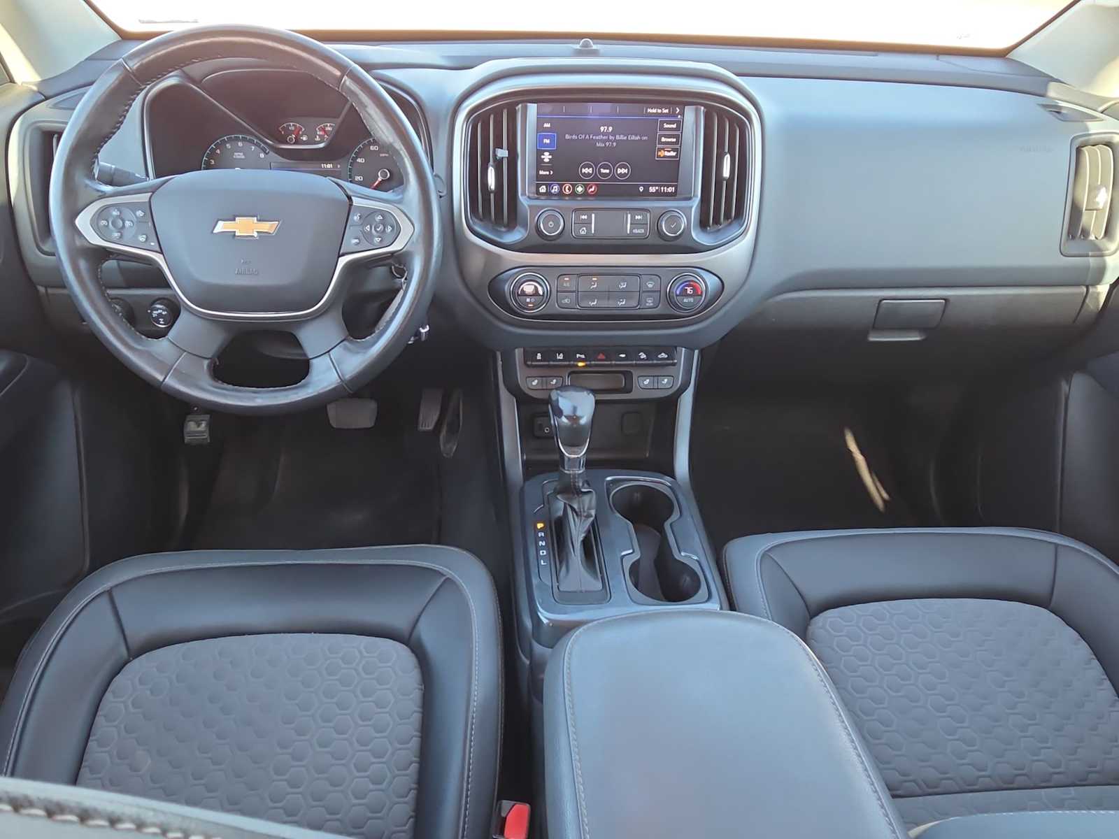 Thumbnail: 2022 Chevrolet Colorado - 14