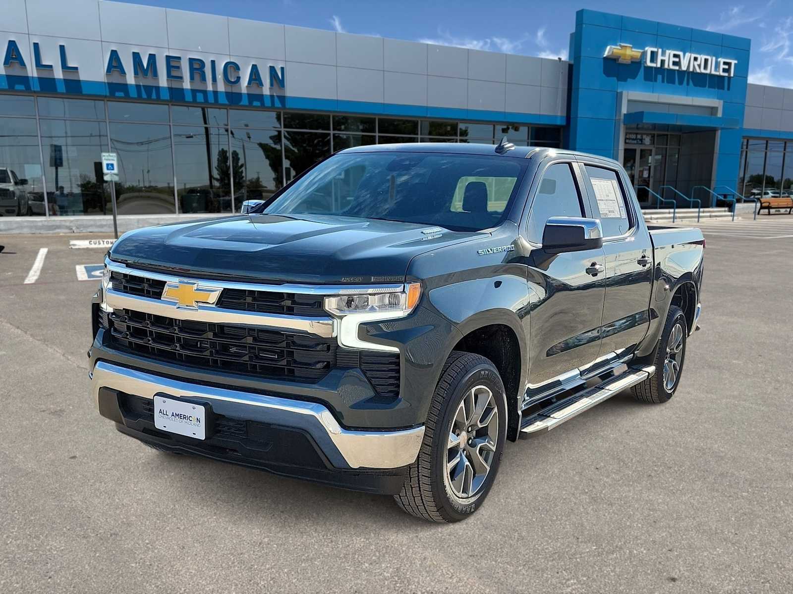 Thumbnail: 2026 Chevrolet Silverado 1500 - 1