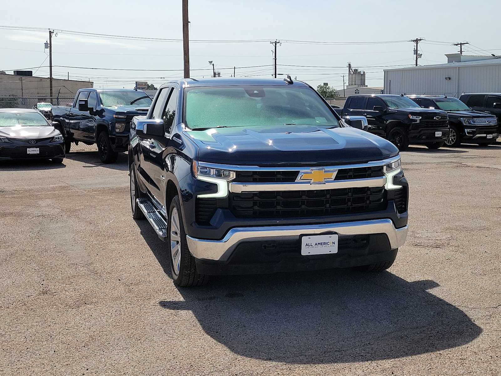Thumbnail: 2022 Chevrolet Silverado 1500 - 2