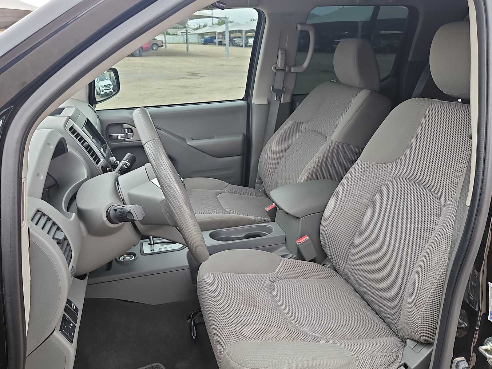 Thumbnail: 2020 Nissan Frontier - 15