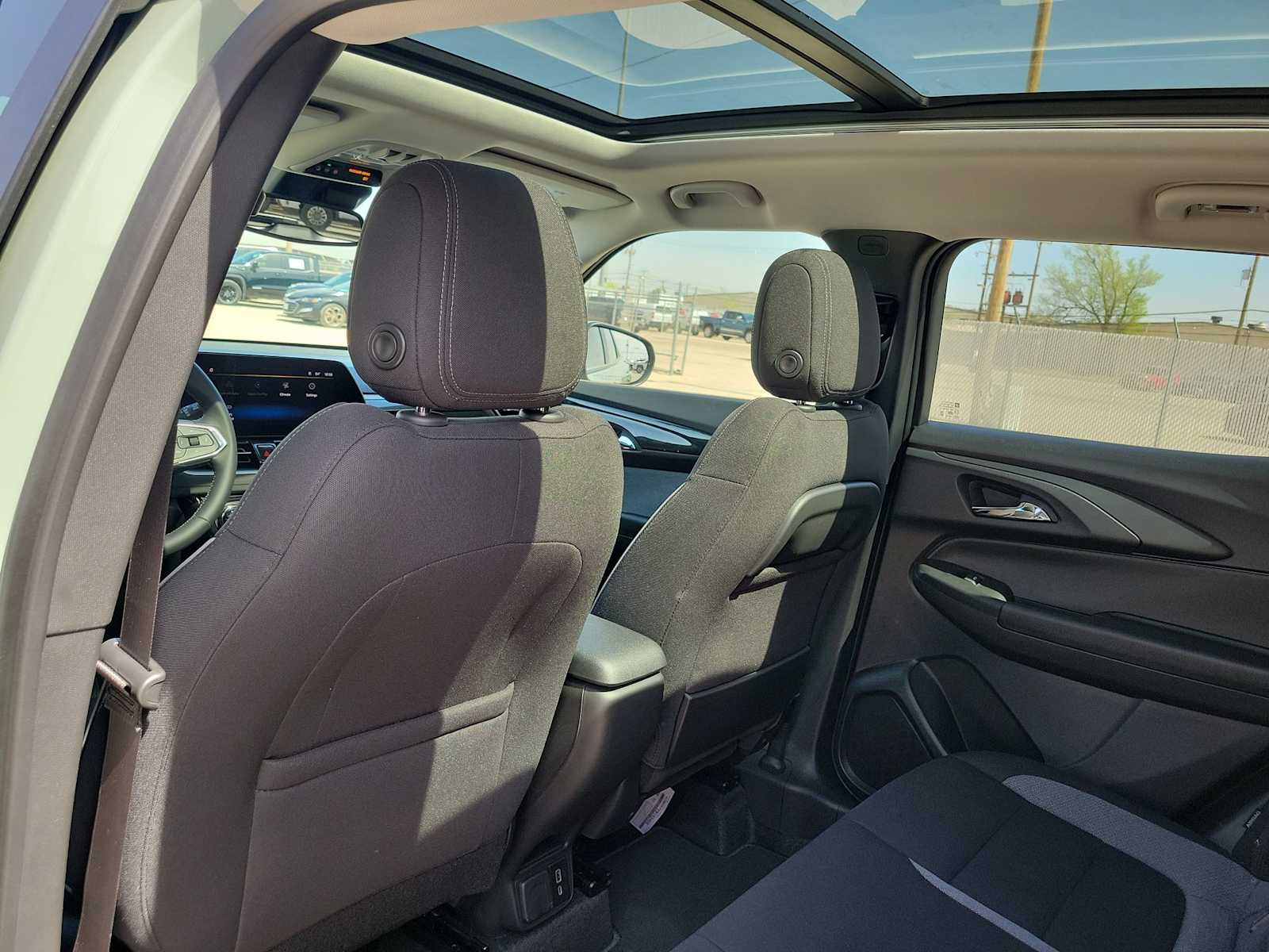 Thumbnail: 2026 Chevrolet TrailBlazer - 16