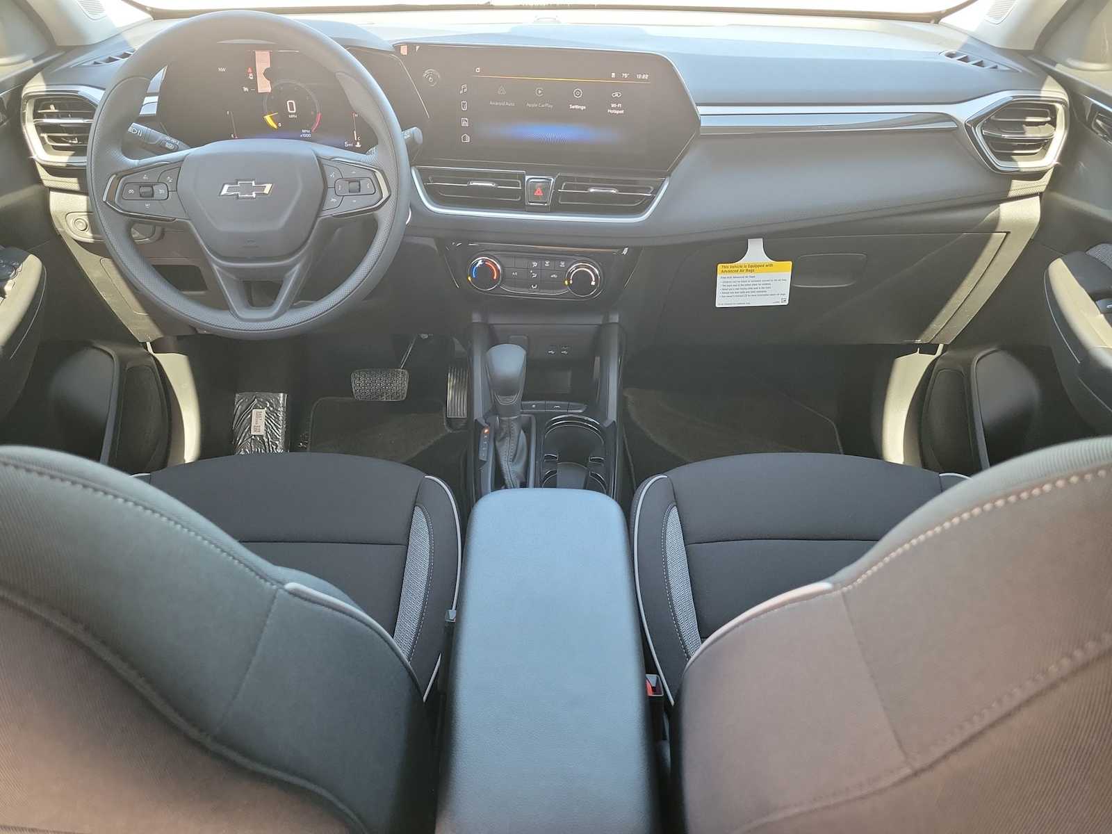 Thumbnail: 2026 Chevrolet TrailBlazer - 14