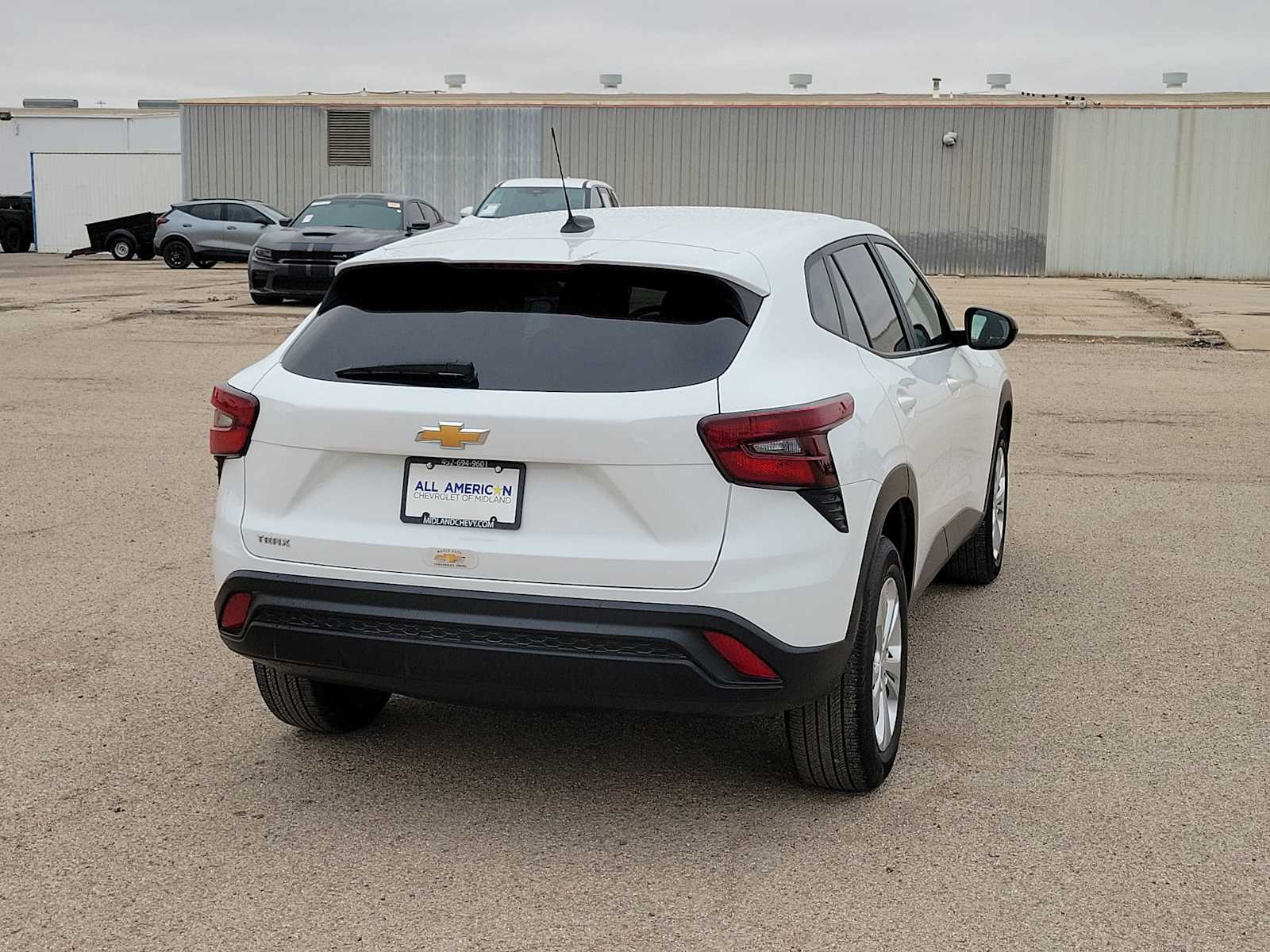 Thumbnail: 2024 Chevrolet Trax - 8