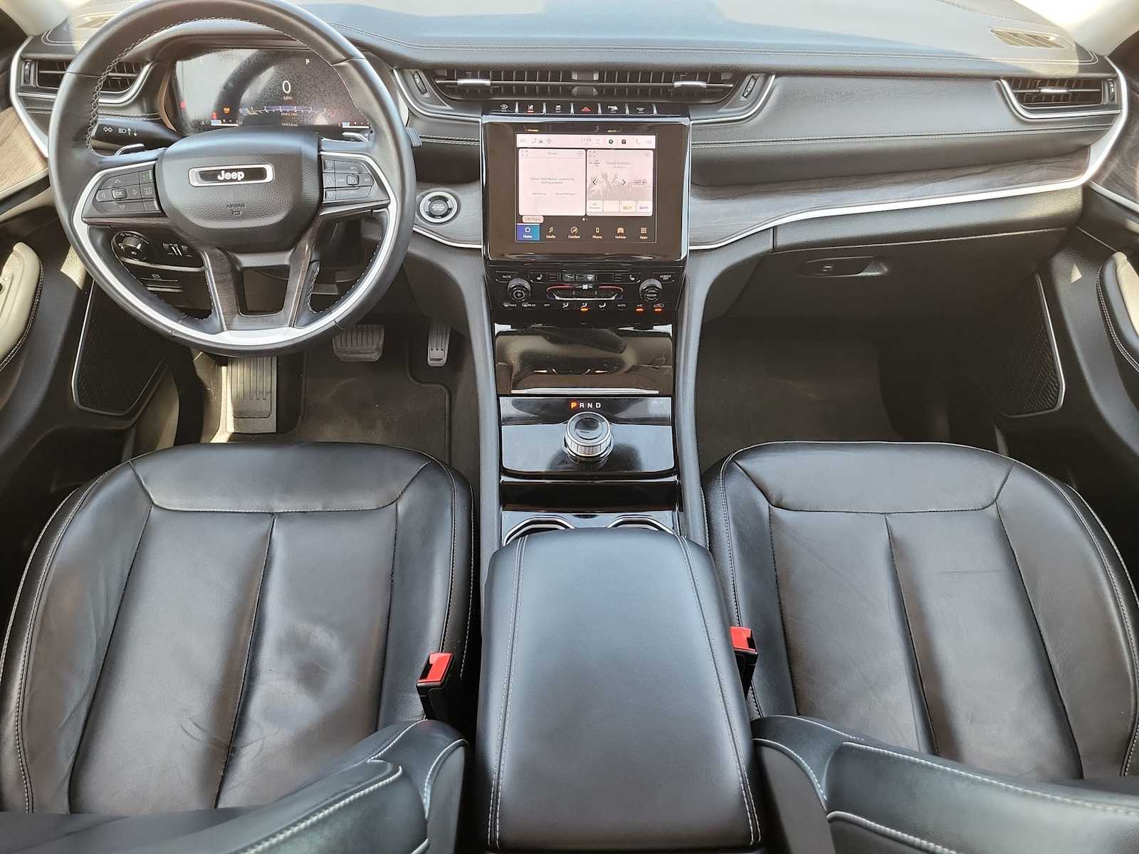Thumbnail: 2022 Jeep Grand Cherokee - 14