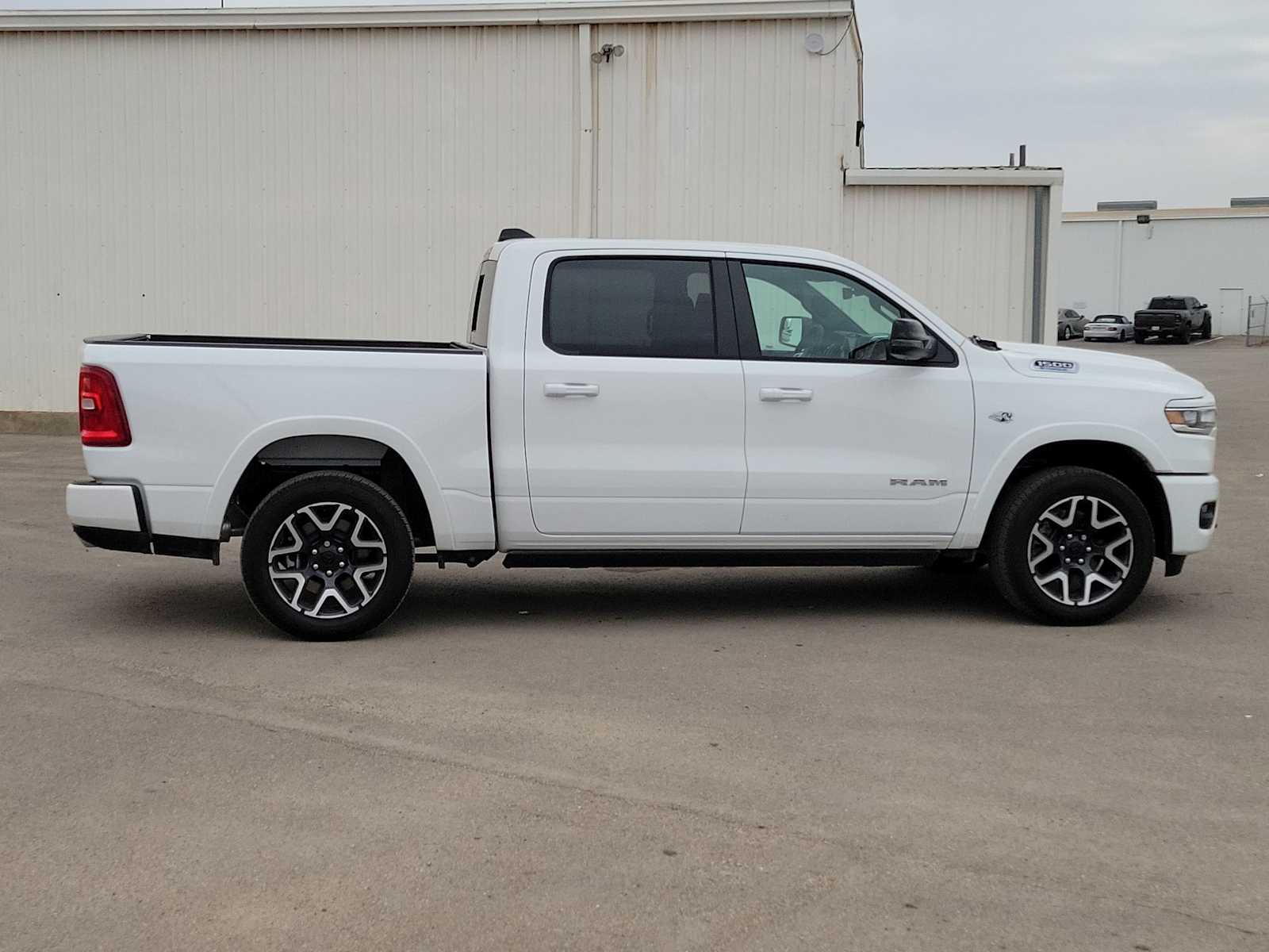 Thumbnail: 2026 RAM 1500 - 9