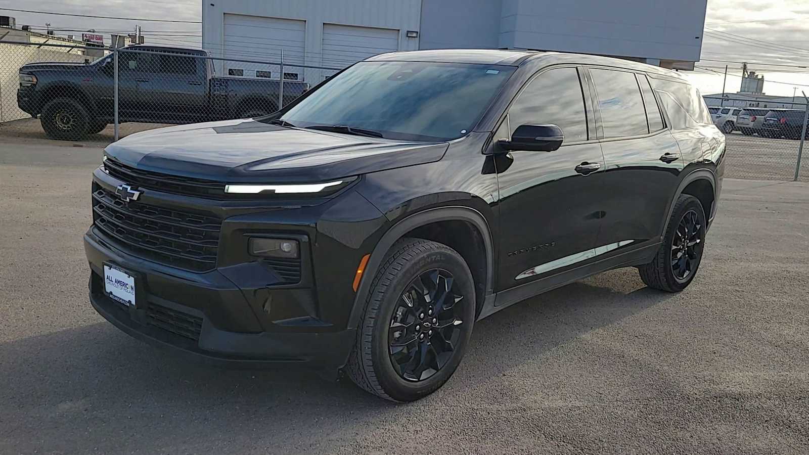 Thumbnail: 2024 Chevrolet Traverse - 4