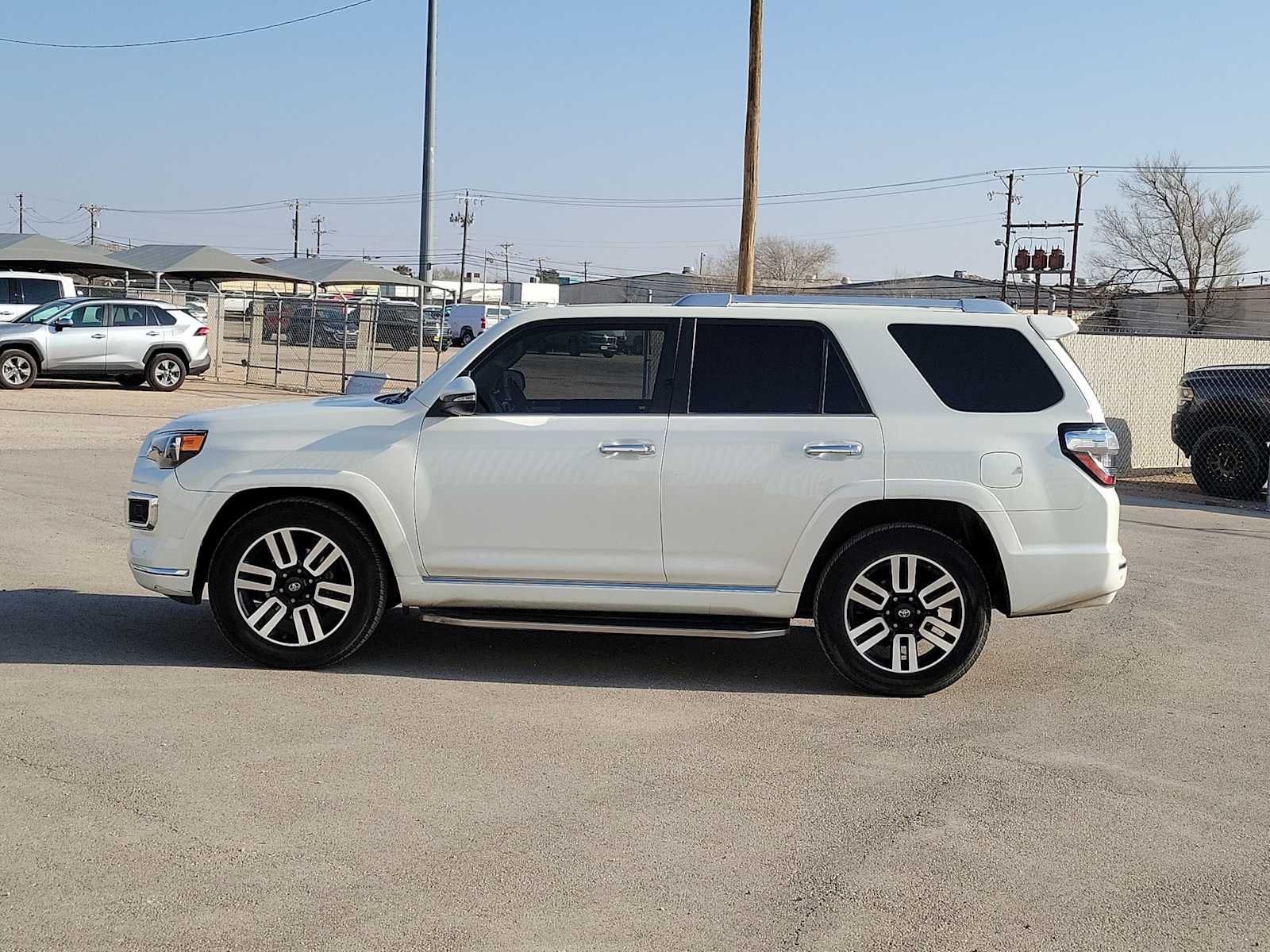 Thumbnail: 2015 Toyota 4Runner - 5