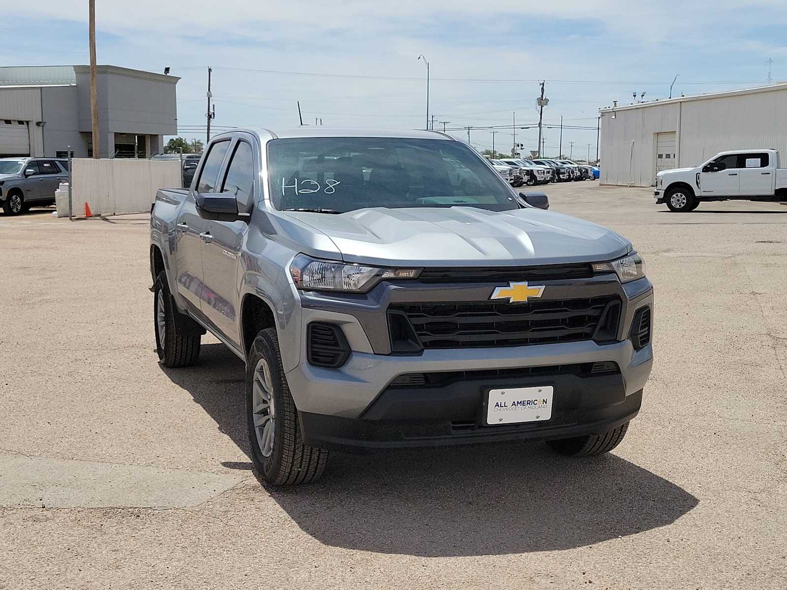 Thumbnail: 2026 Chevrolet Colorado - 2