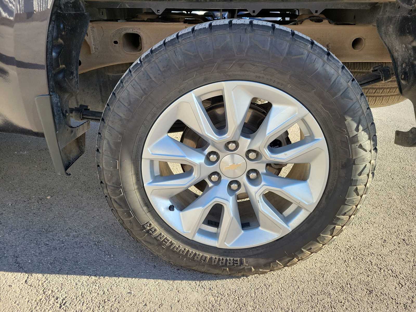 Thumbnail: 2023 Chevrolet Silverado 1500 - 16