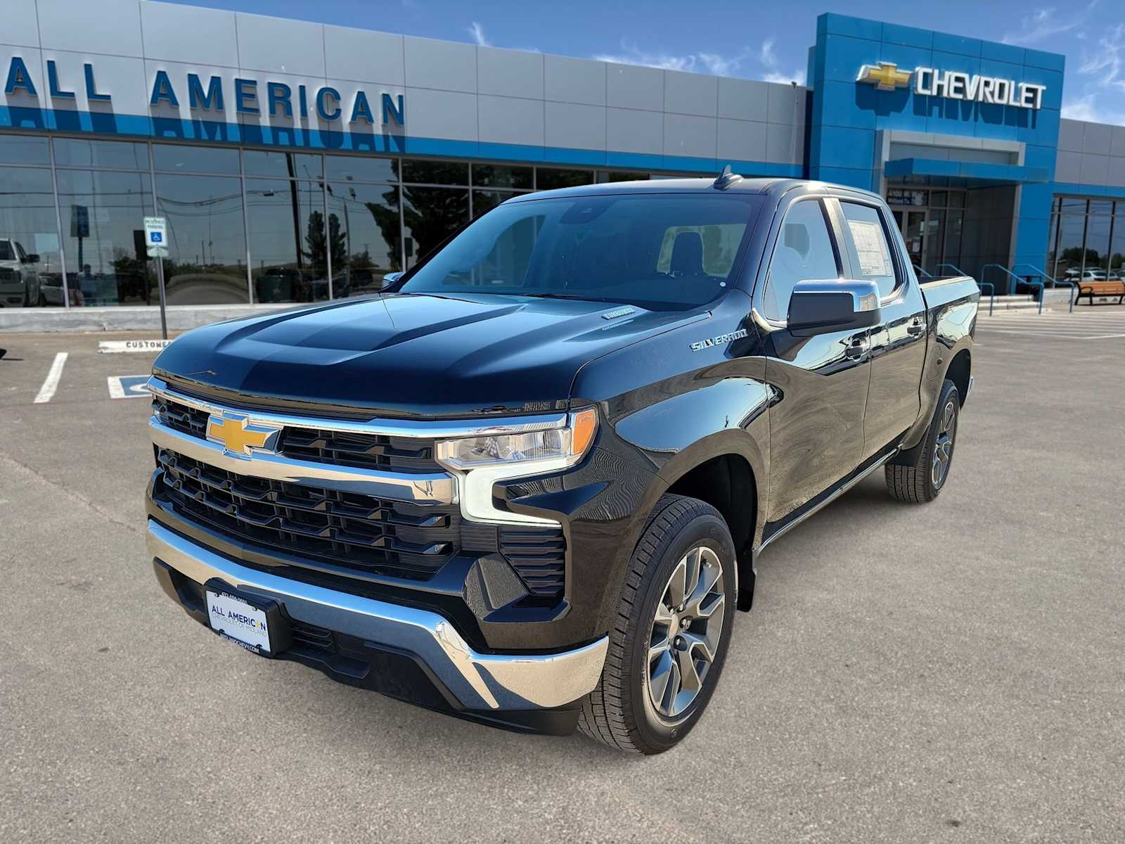 Thumbnail: 2026 Chevrolet Silverado 1500 - 1