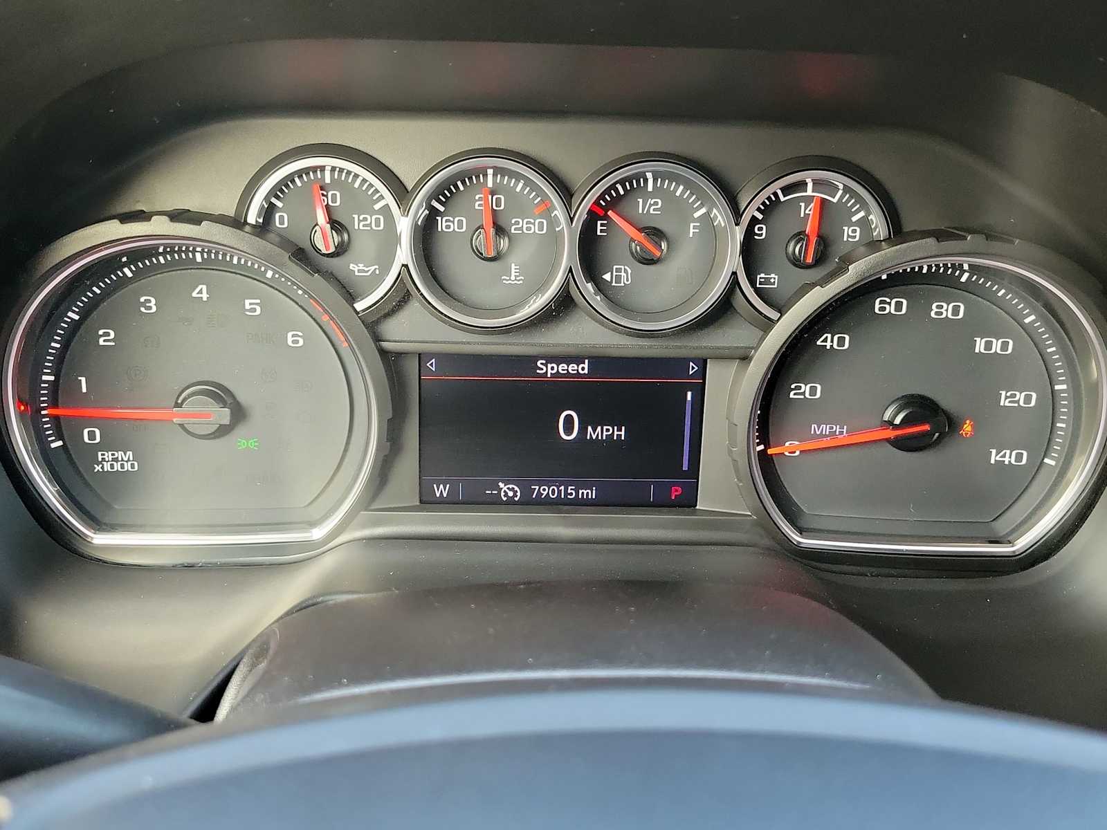 Thumbnail: 2021 Chevrolet Tahoe - 22