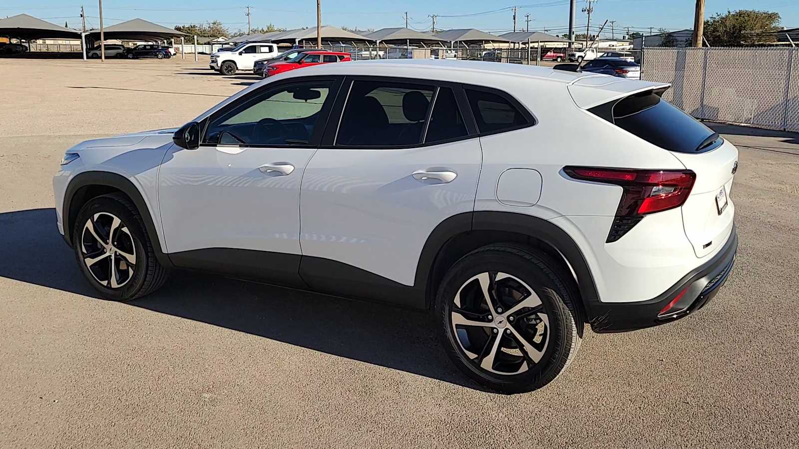 Thumbnail: 2025 Chevrolet Trax - 6