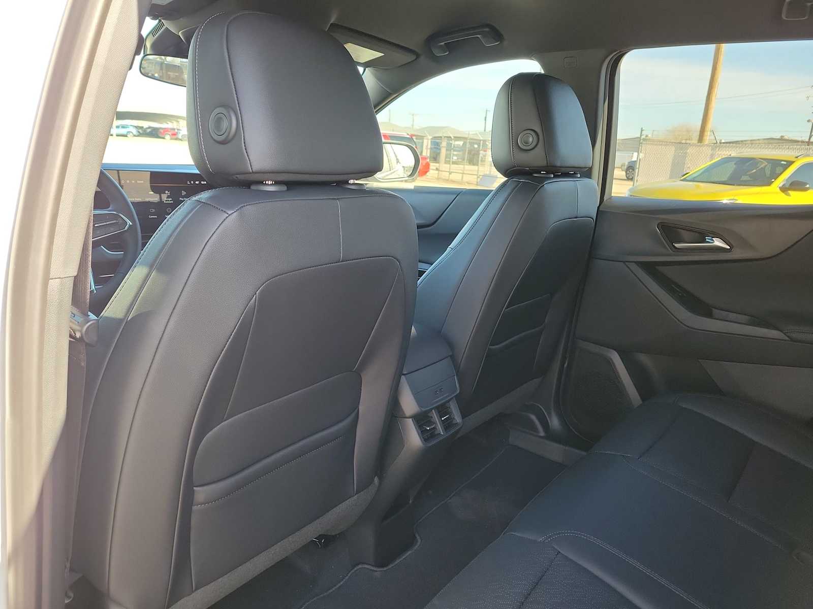 Thumbnail: 2026 Chevrolet Equinox - 16