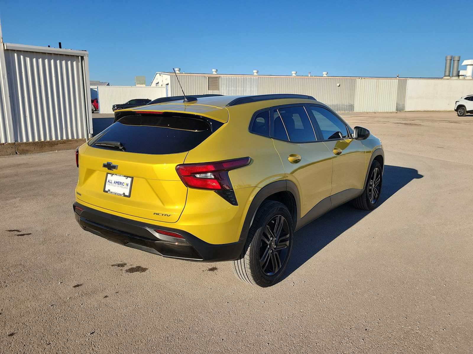 Thumbnail: 2025 Chevrolet Trax - 8