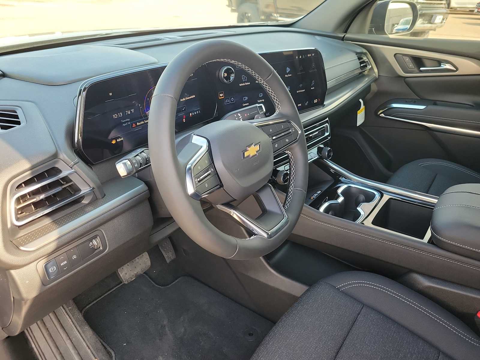 Thumbnail: 2026 Chevrolet Traverse - 10