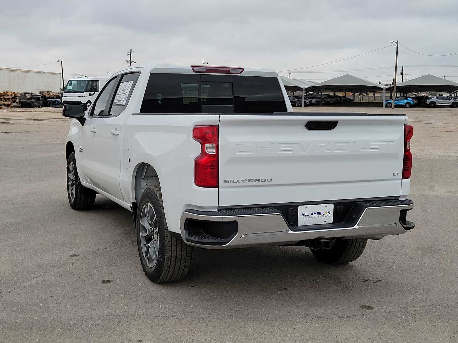 Thumbnail: 2026 Chevrolet Silverado 1500 - 6