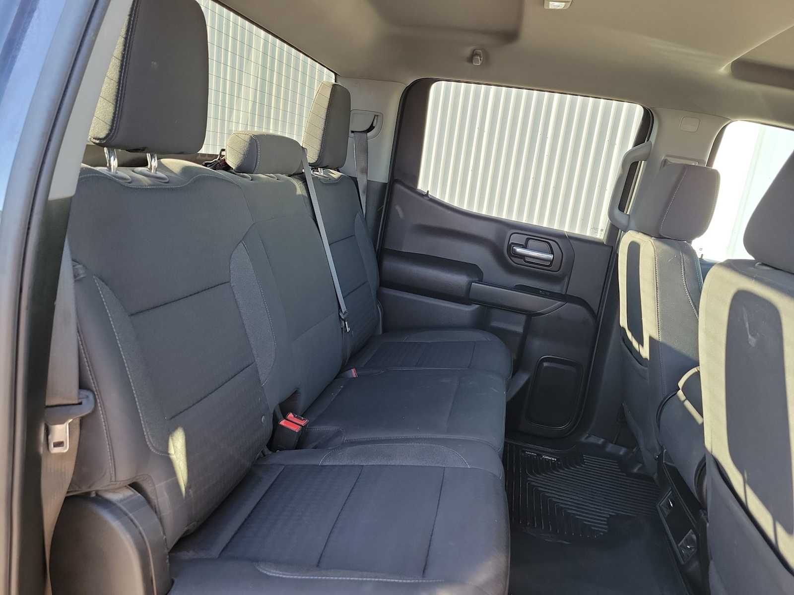 Thumbnail: 2023 Chevrolet Silverado 1500 - 21