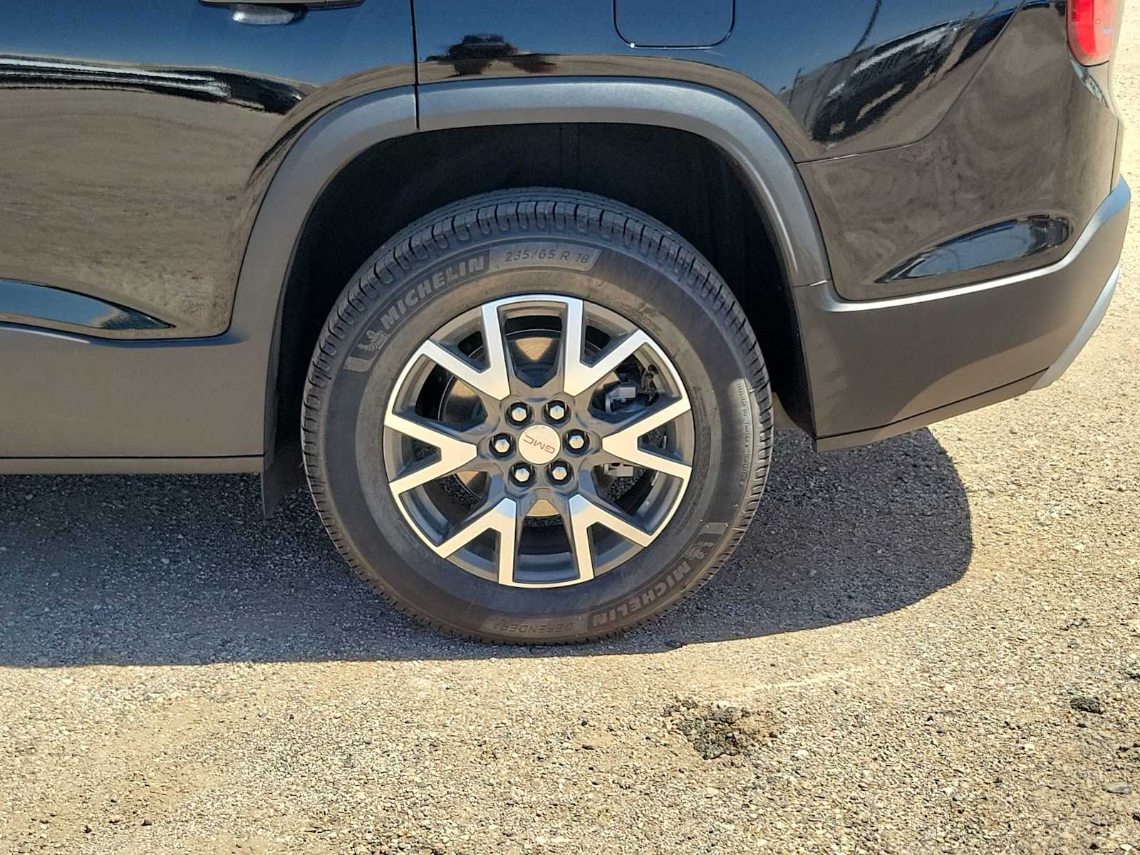 Thumbnail: 2023 GMC Acadia - 16