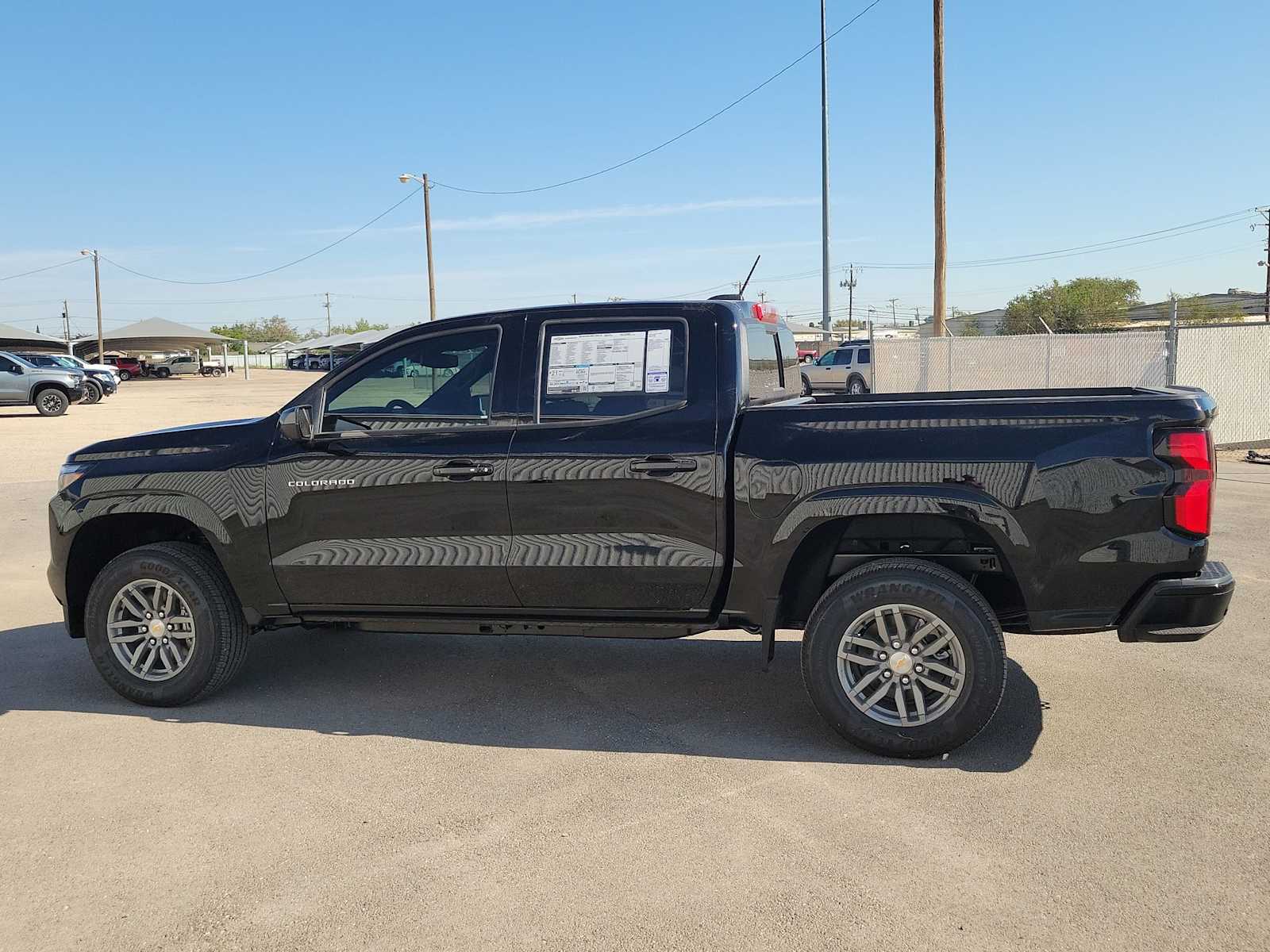 Thumbnail: 2026 Chevrolet Colorado - 11