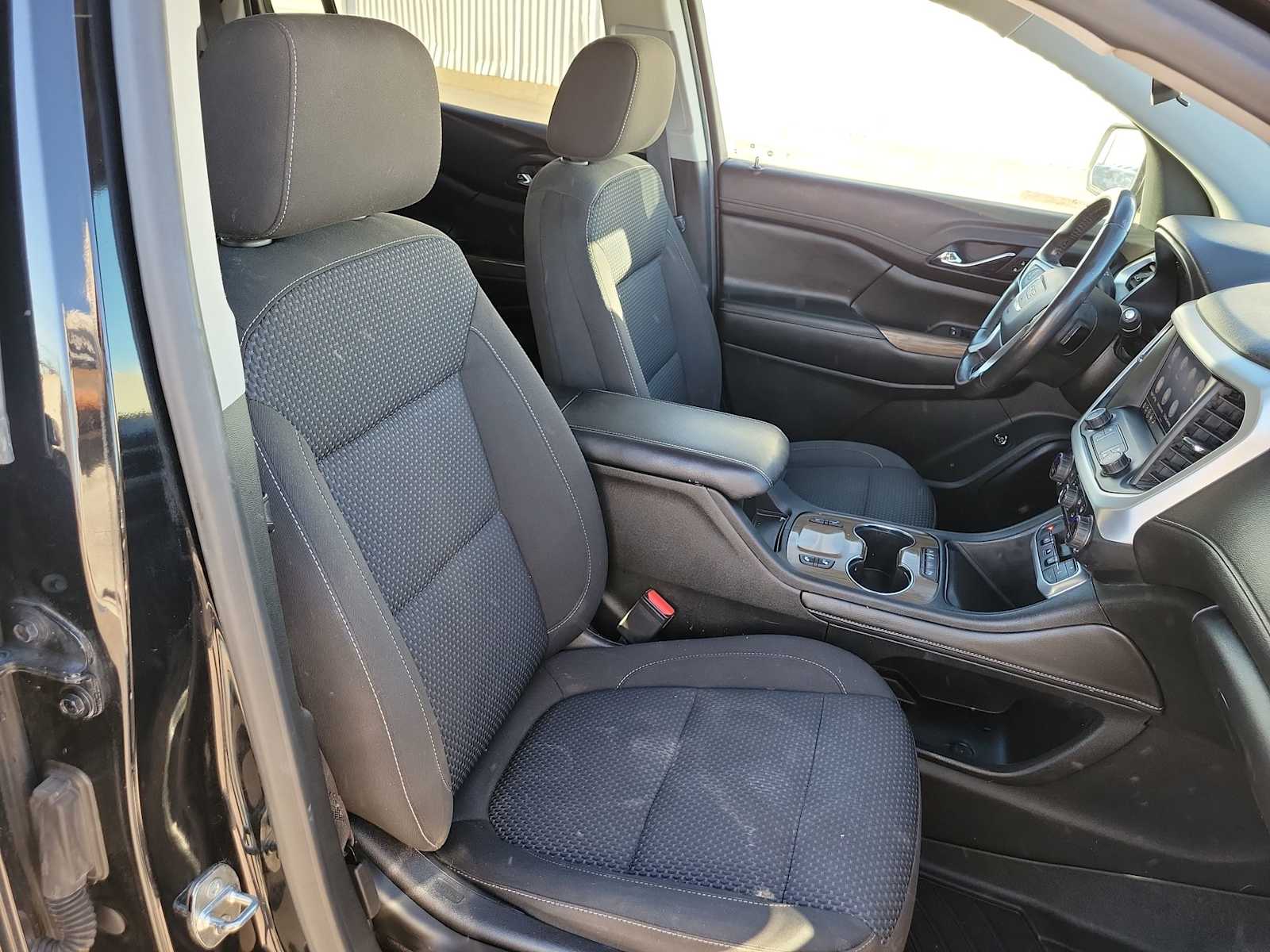 Thumbnail: 2020 GMC Acadia - 18