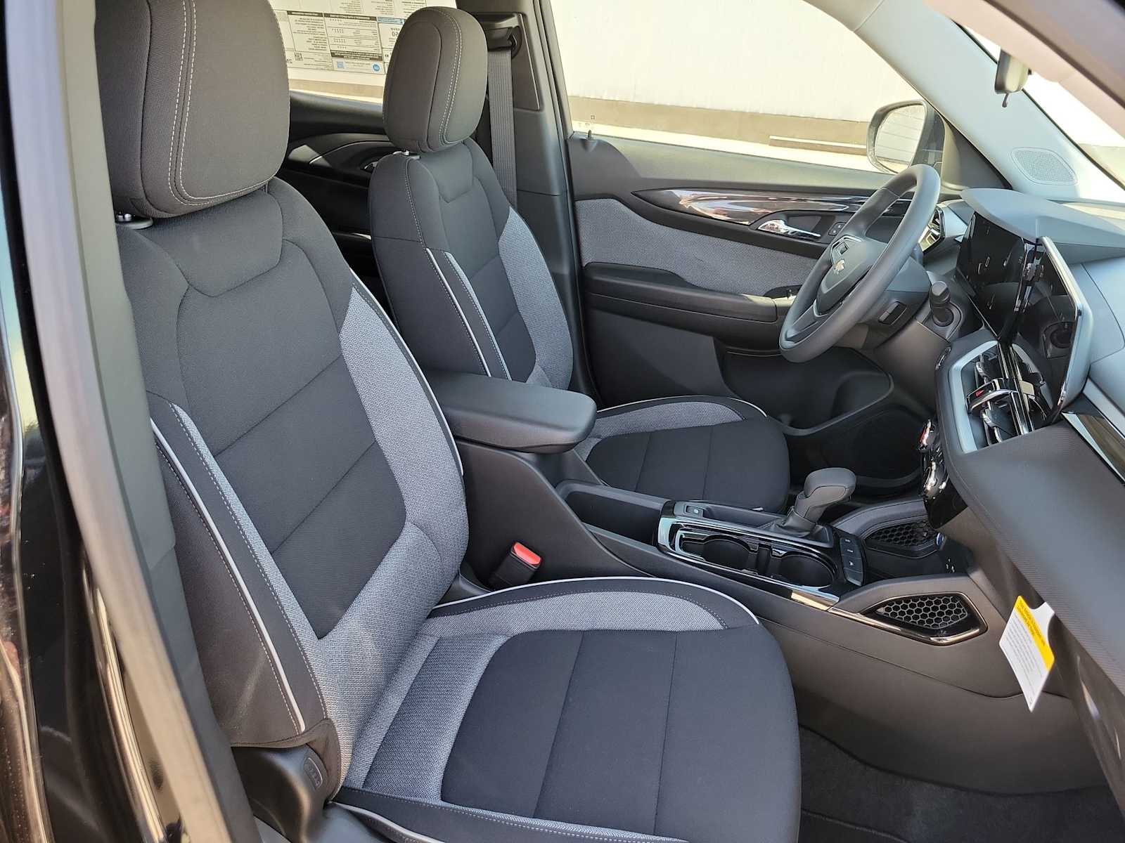 Thumbnail: 2026 Chevrolet TrailBlazer - 18