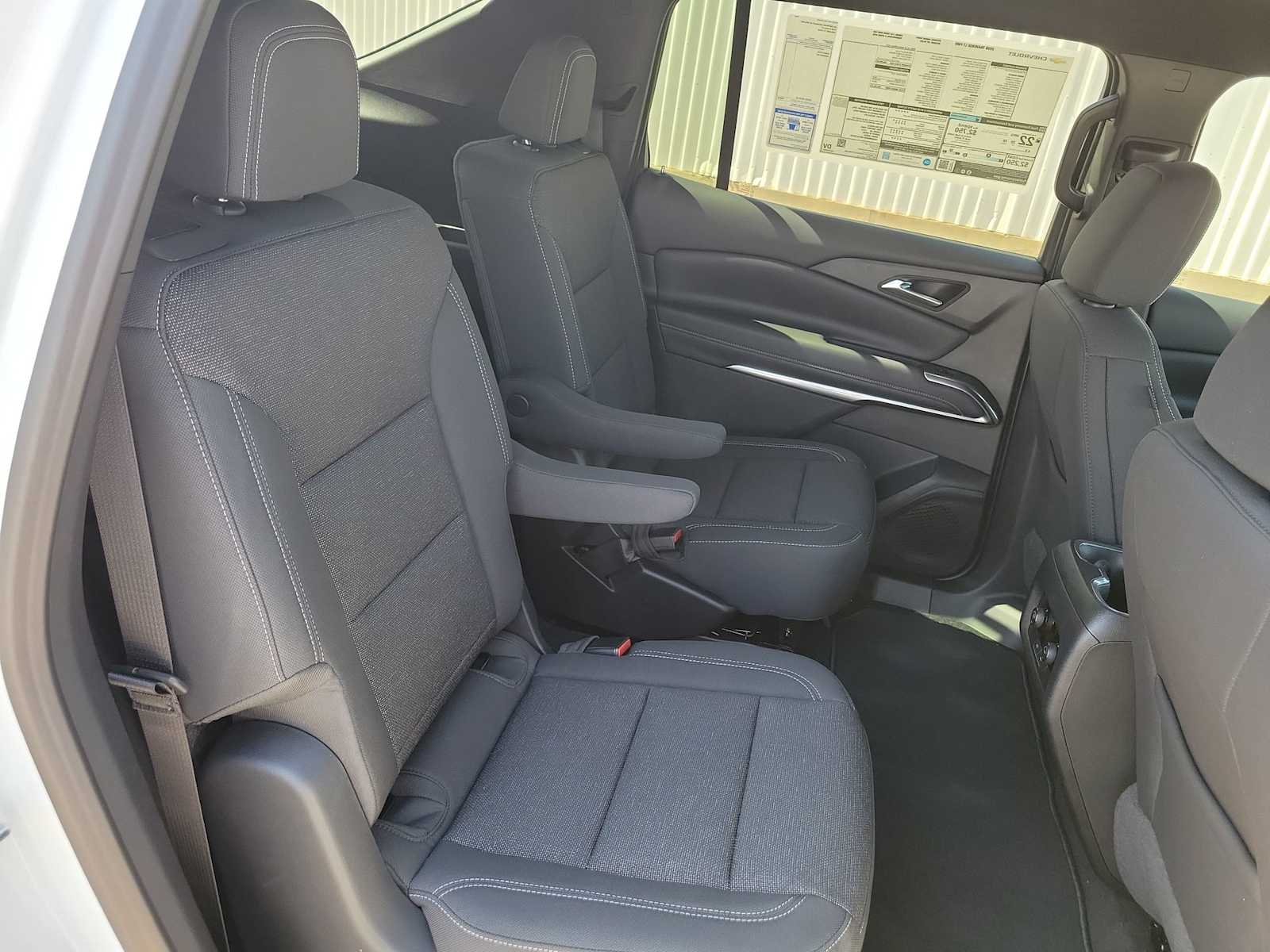 Thumbnail: 2026 Chevrolet Traverse - 17