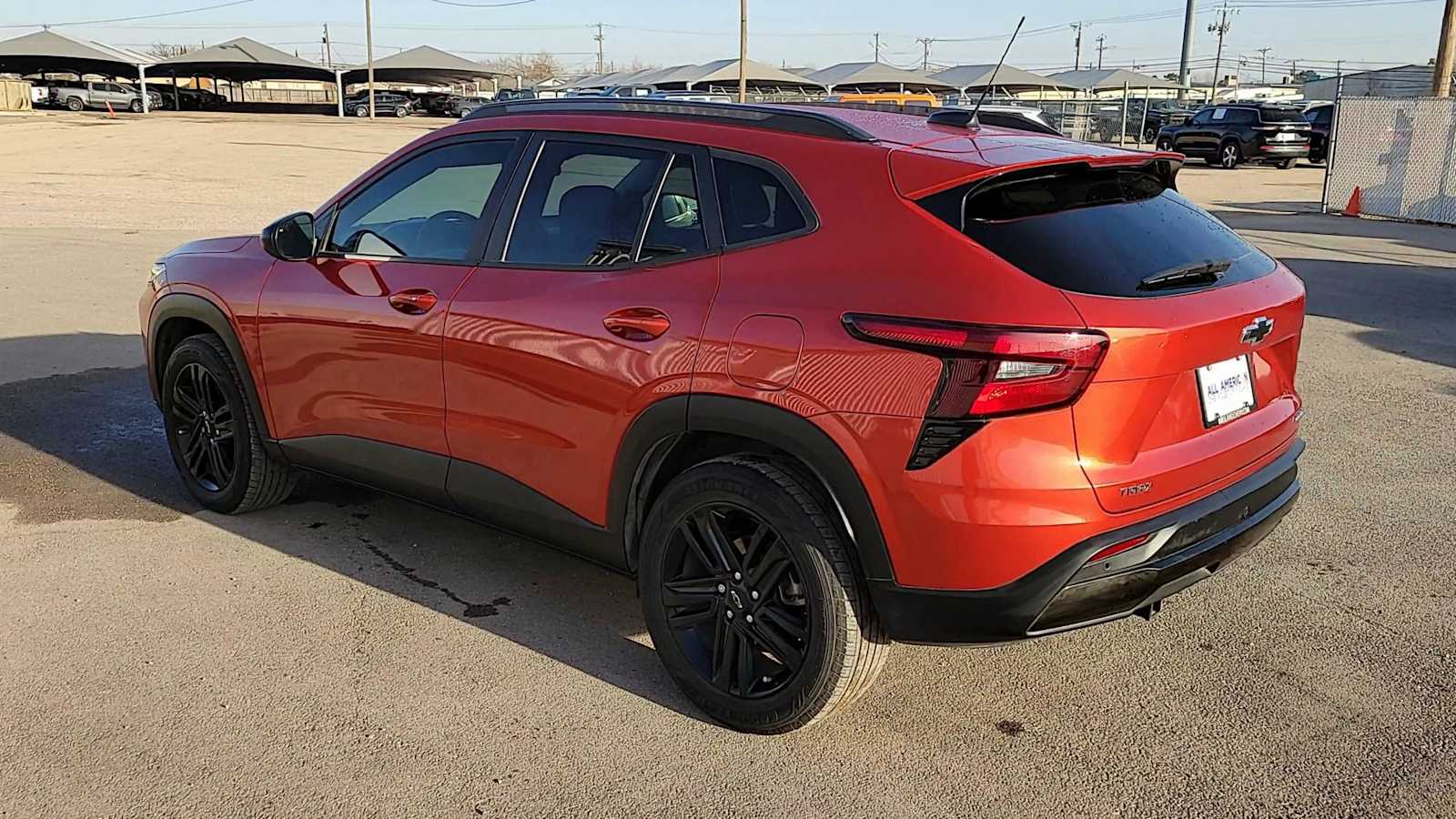 Thumbnail: 2024 Chevrolet Trax - 6