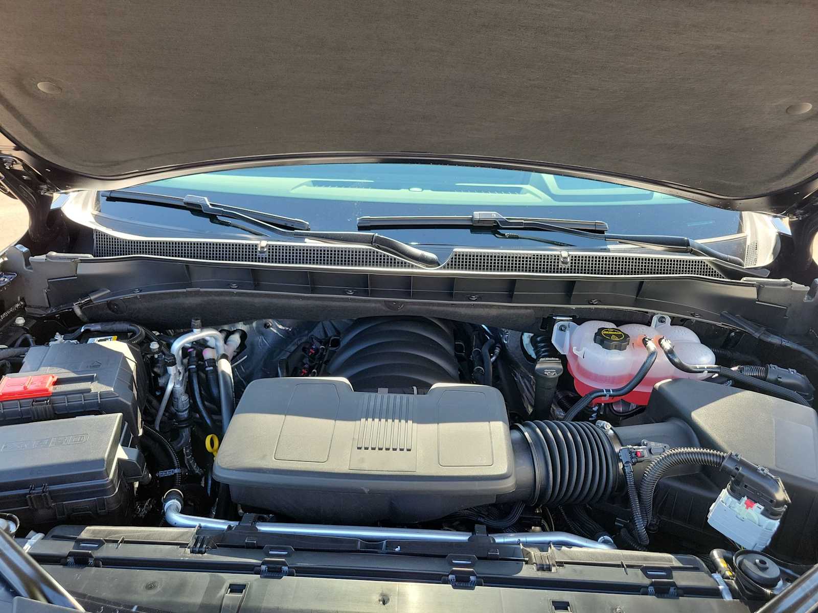 Thumbnail: 2026 Chevrolet Tahoe - 17