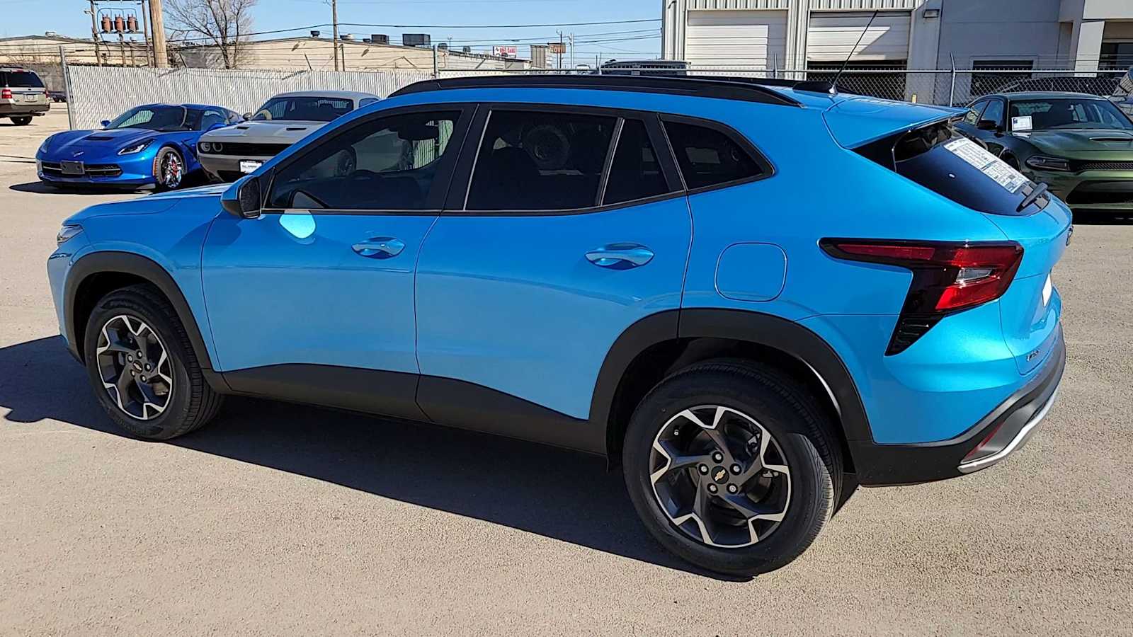 Thumbnail: 2026 Chevrolet Trax - 6