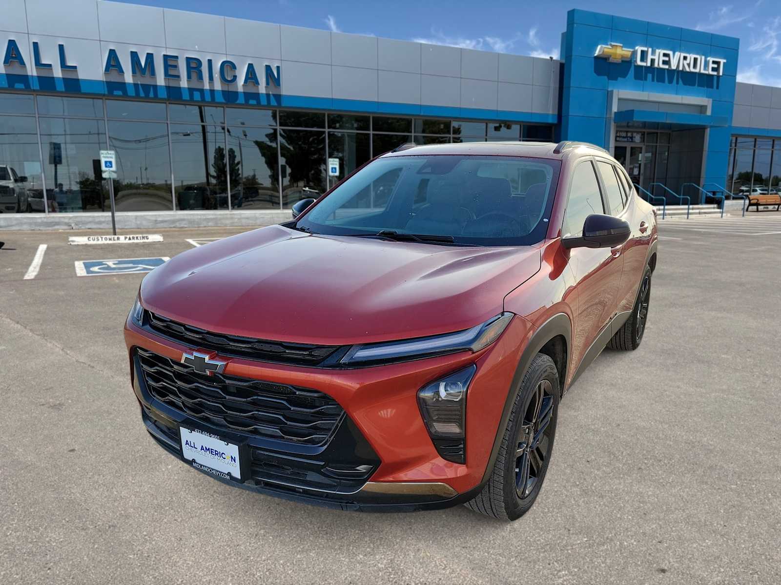 Thumbnail: 2024 Chevrolet Trax - 1