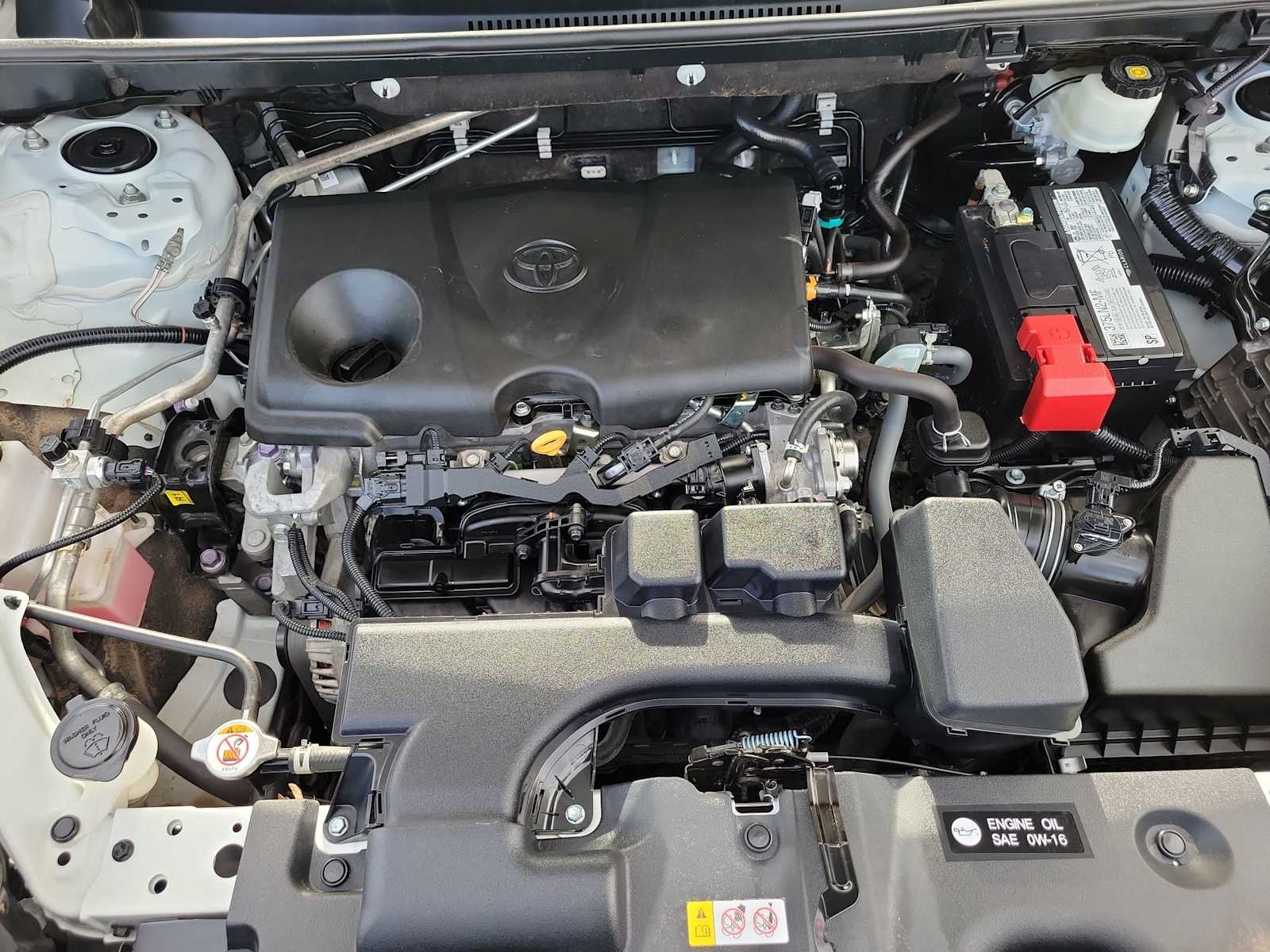 Thumbnail: 2022 Toyota RAV4 - 17