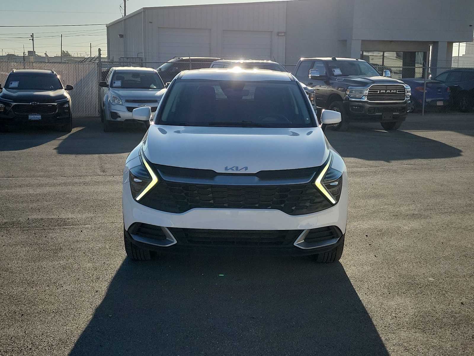 Thumbnail: 2025 Kia Sportage - 3