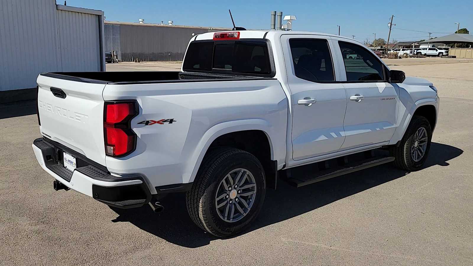 Thumbnail: 2026 Chevrolet Colorado - 8