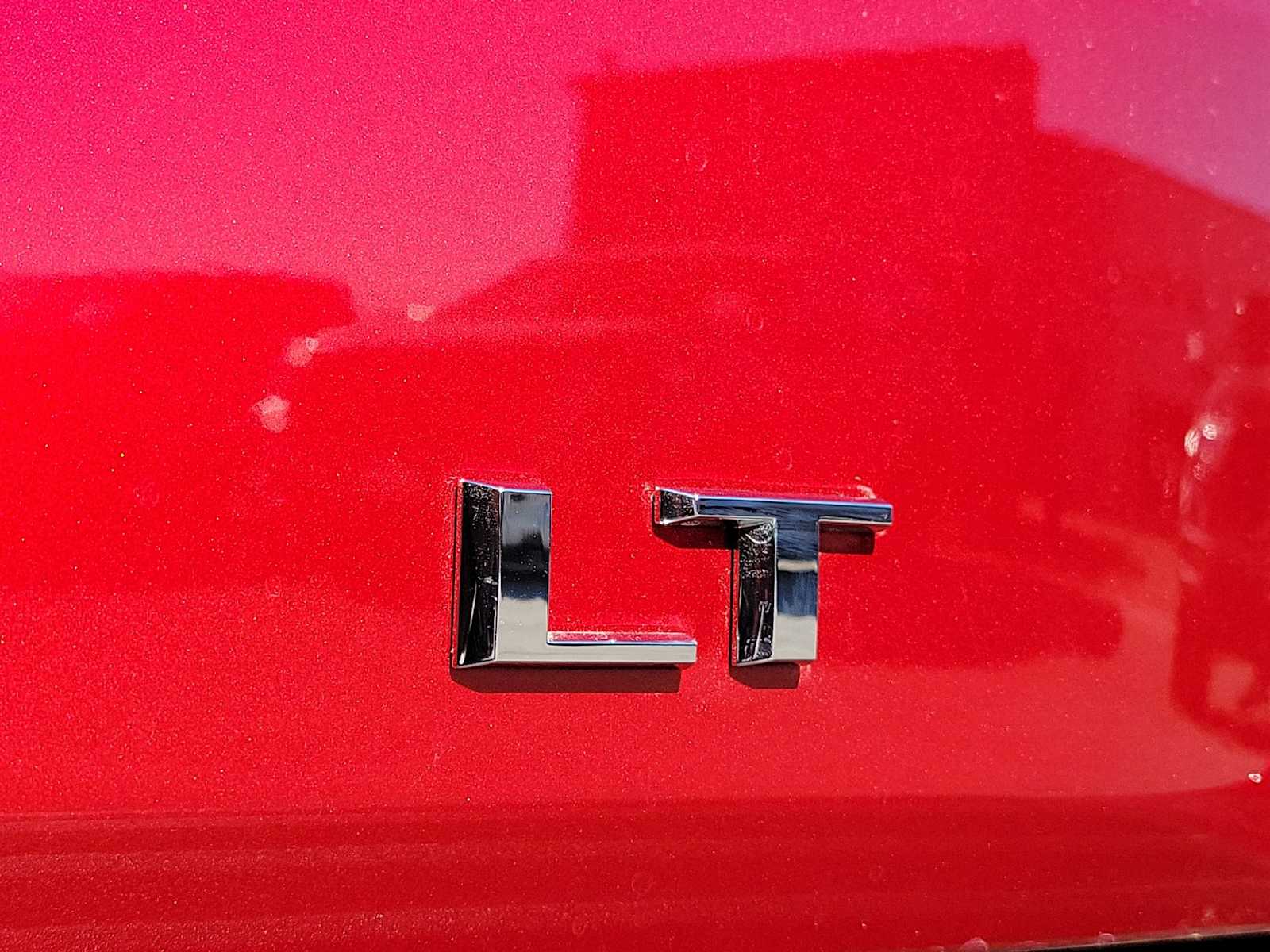 Thumbnail: 2026 Chevrolet Suburban - 15