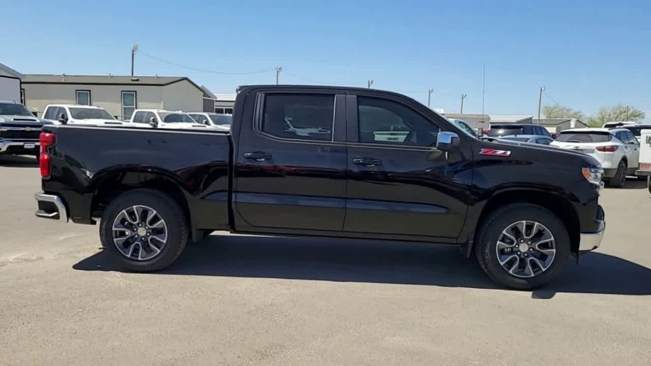 Thumbnail: 2025 Chevrolet Silverado 1500 - 9