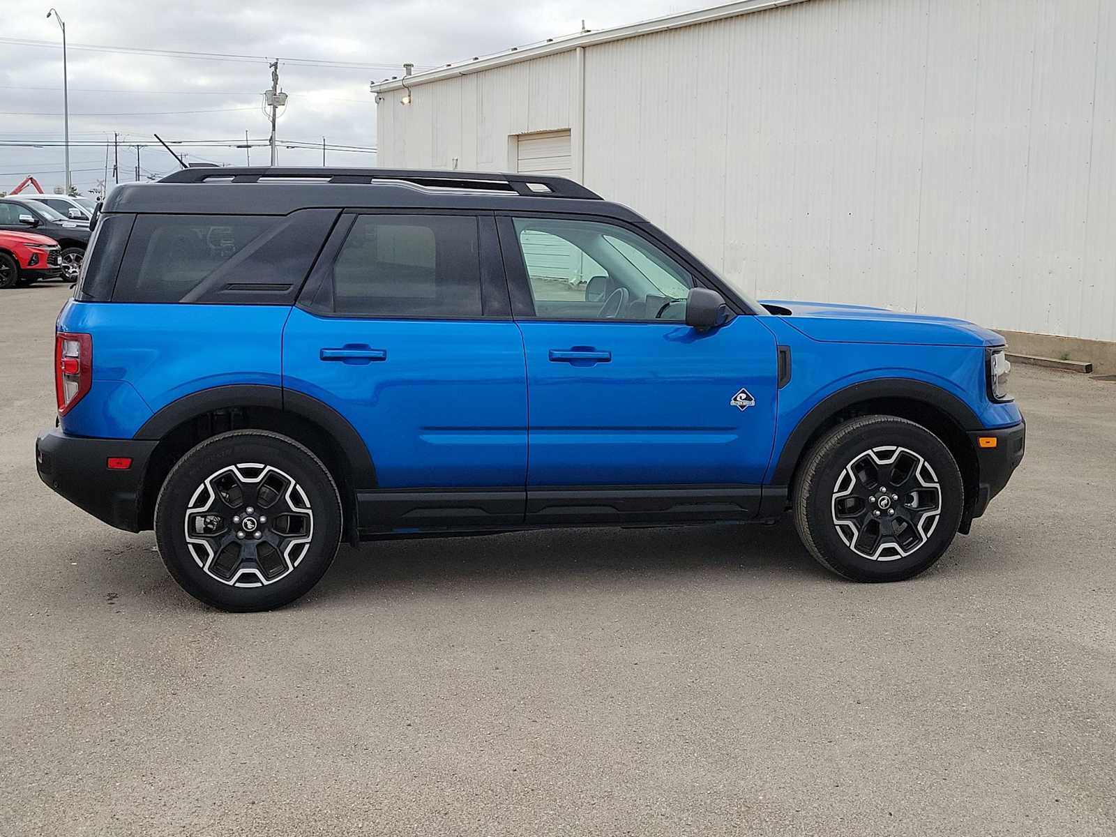 Thumbnail: 2025 Ford Bronco Sport - 9