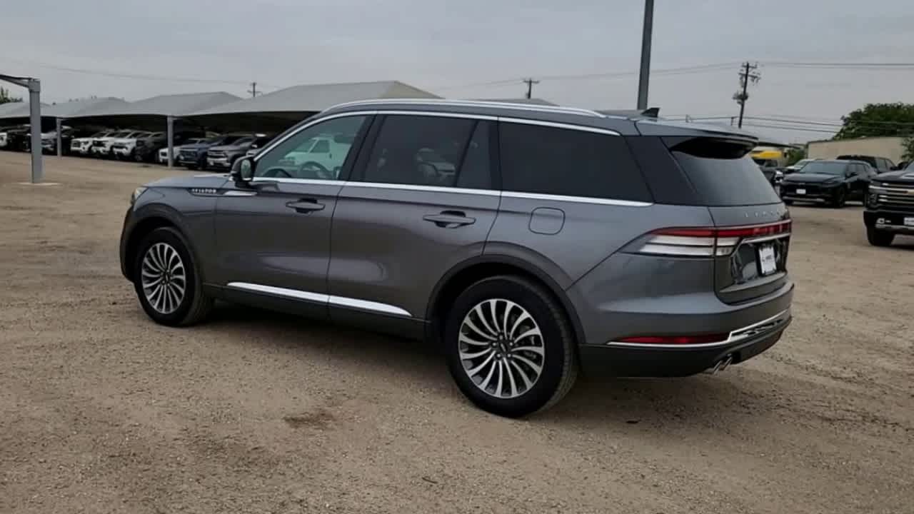 Thumbnail: 2024 Lincoln Aviator - 6