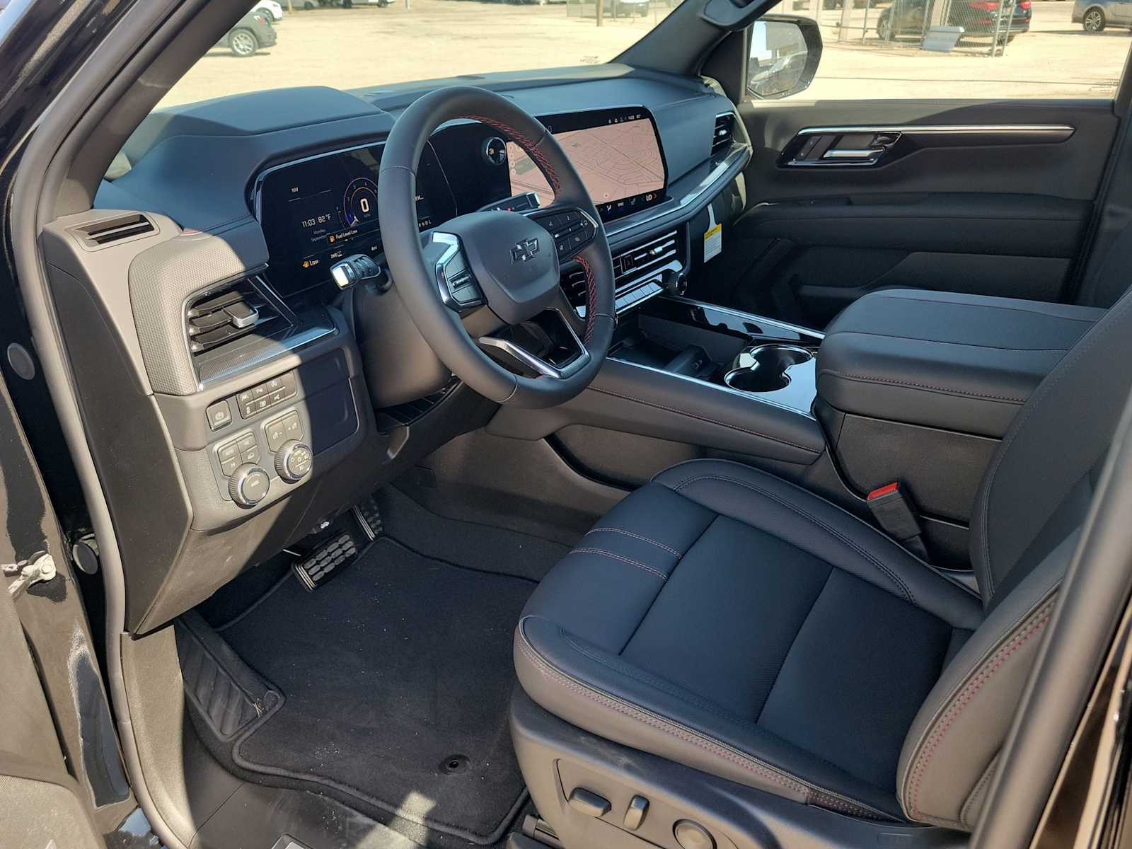 Thumbnail: 2026 Chevrolet Tahoe - 10