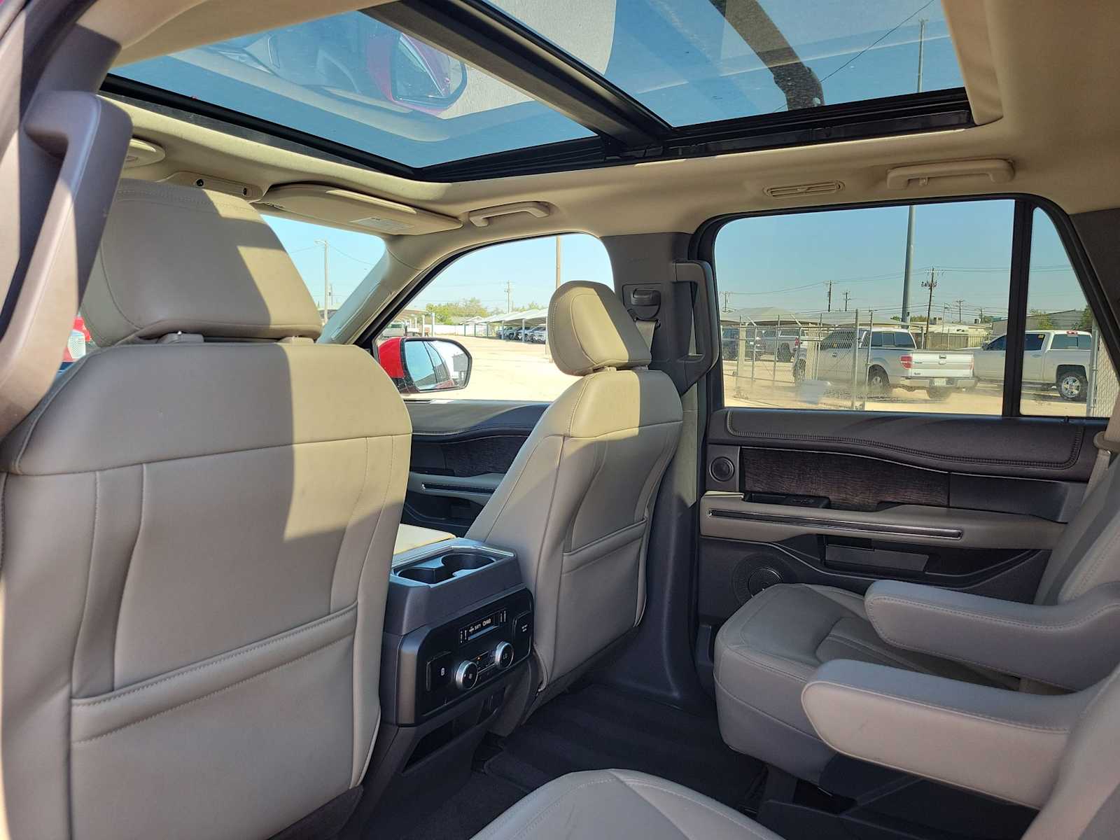 Thumbnail: 2021 Ford Expedition - 20