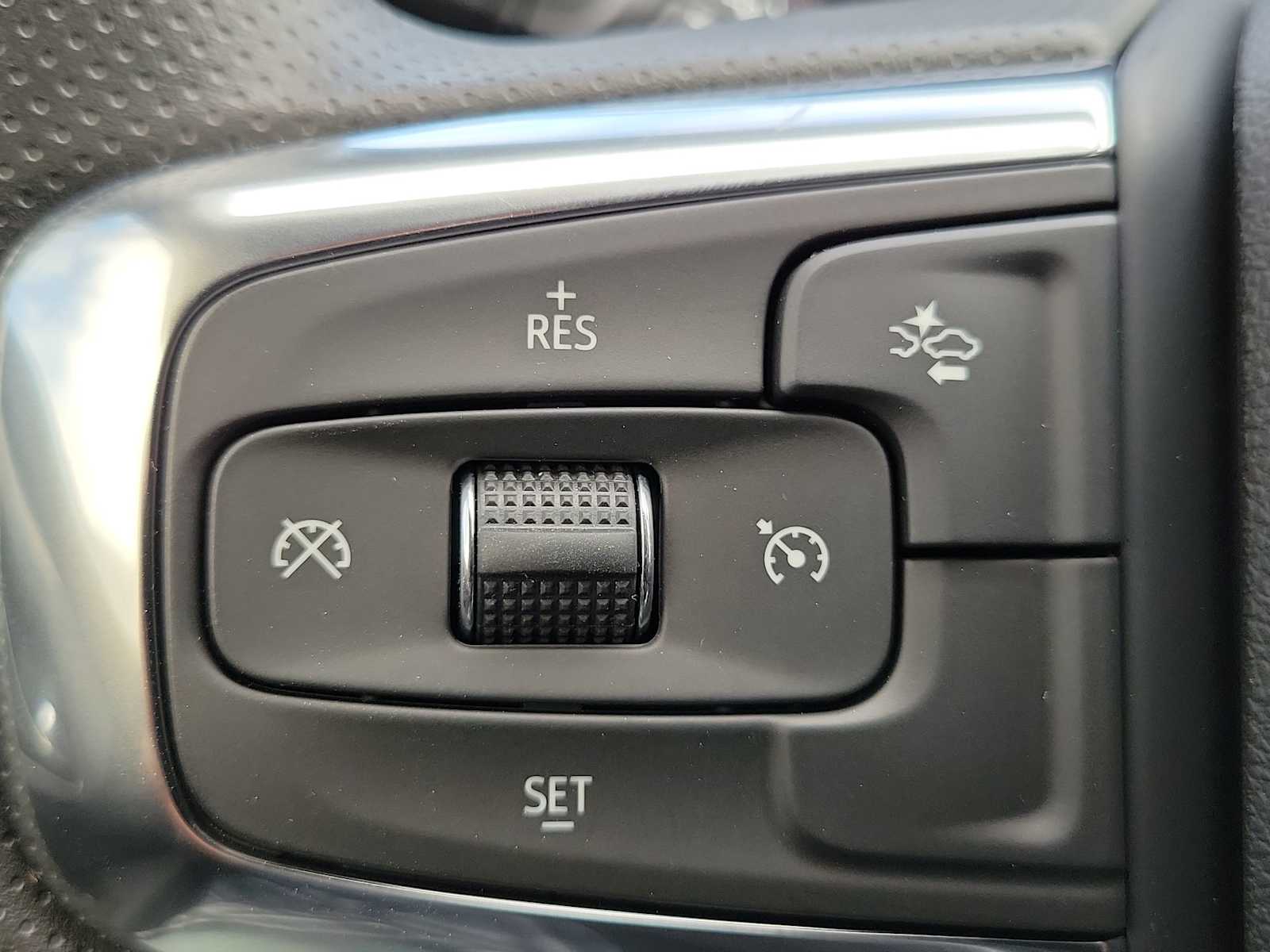 Thumbnail: 2026 Chevrolet Blazer - 27