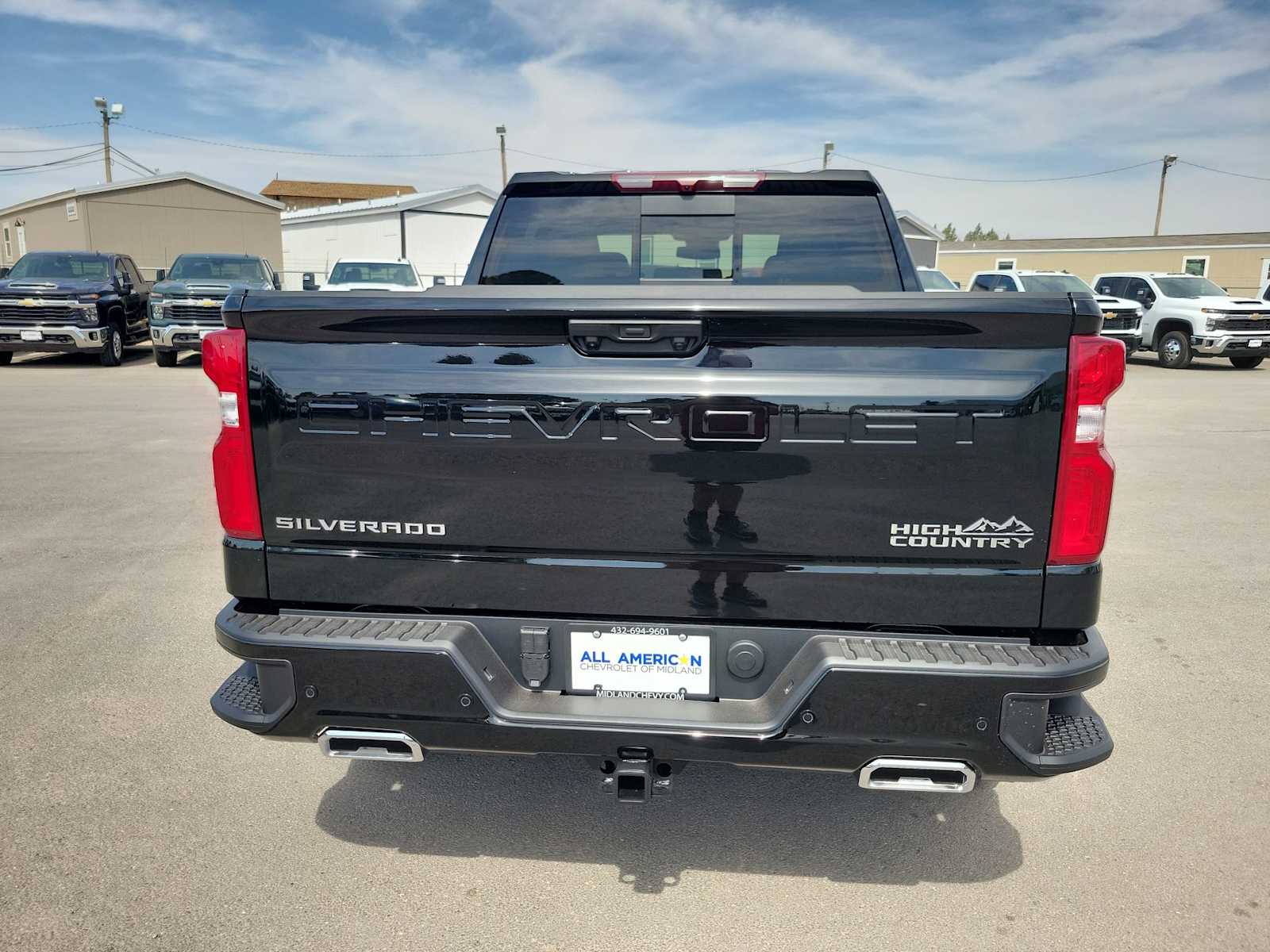 2025 Chevrolet Silverado 1500 High Country 13